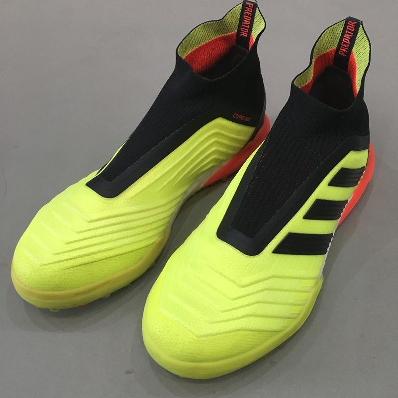 Giày đá bóng Adidas Predator Tango 18+ TF-Xanh Nõn-39 1/3