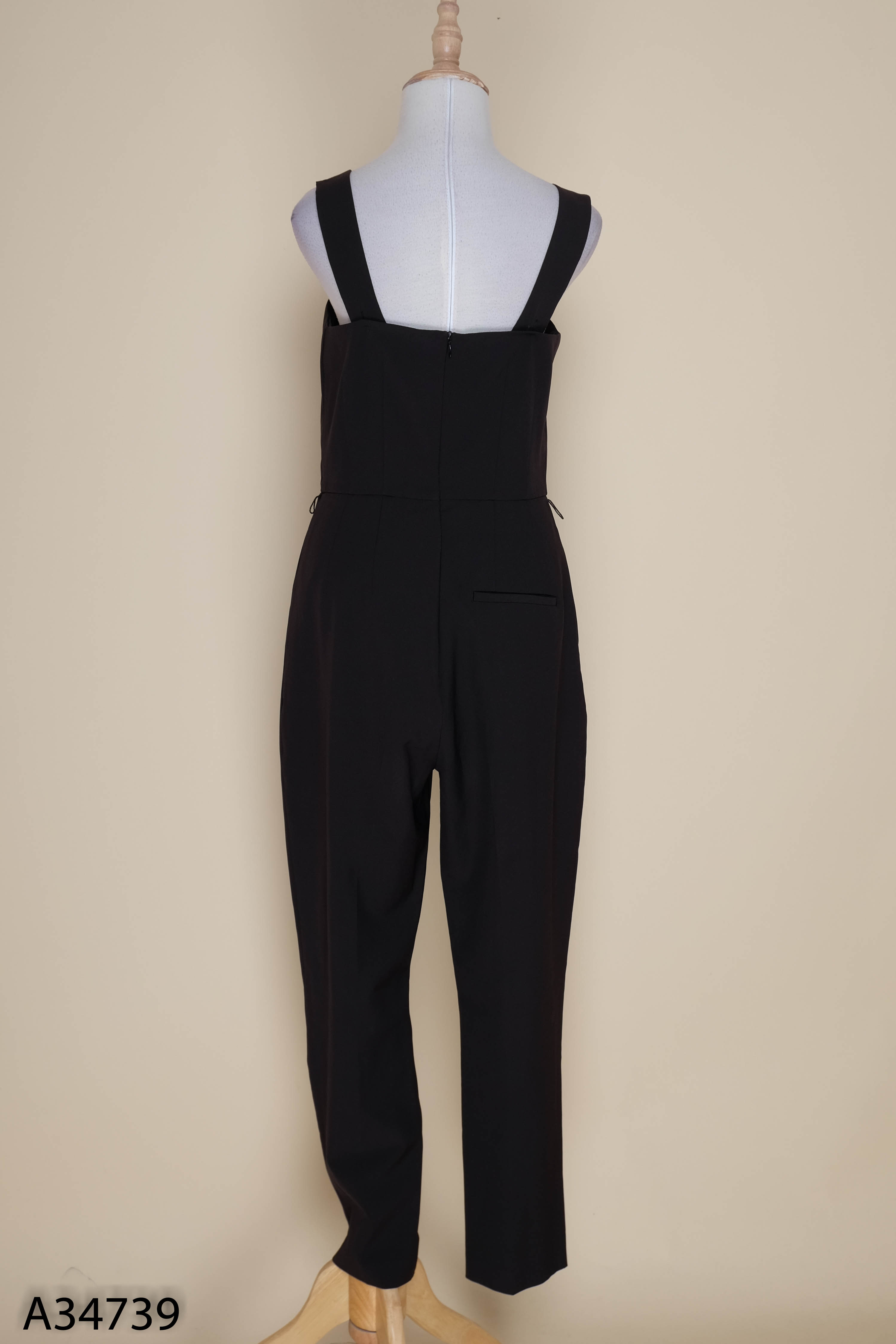 Jumpsuits hai dây đen