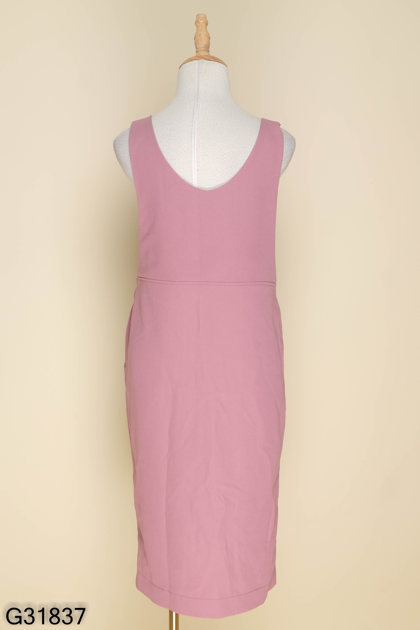 Bộ đồ yếm hot girl váy liền váy mẫu mới 2023 bộ hai mảnh dài màu hồng