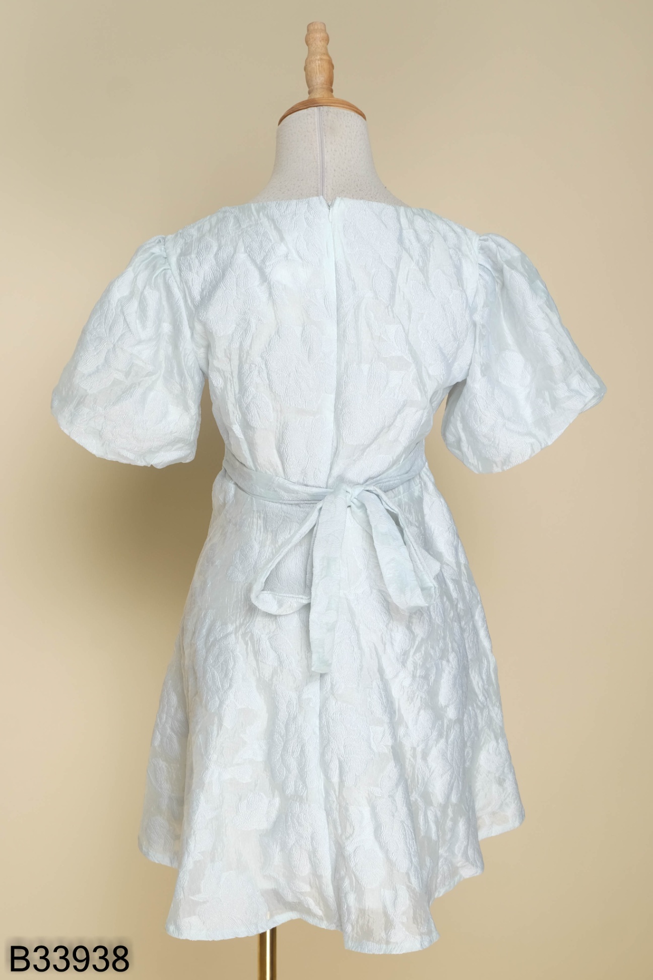 Đầm trắng tay phồng bo chun, váy trắng cổ vuông xòe có dây buộc sau lưng -  V20FG | Lazada.vn
