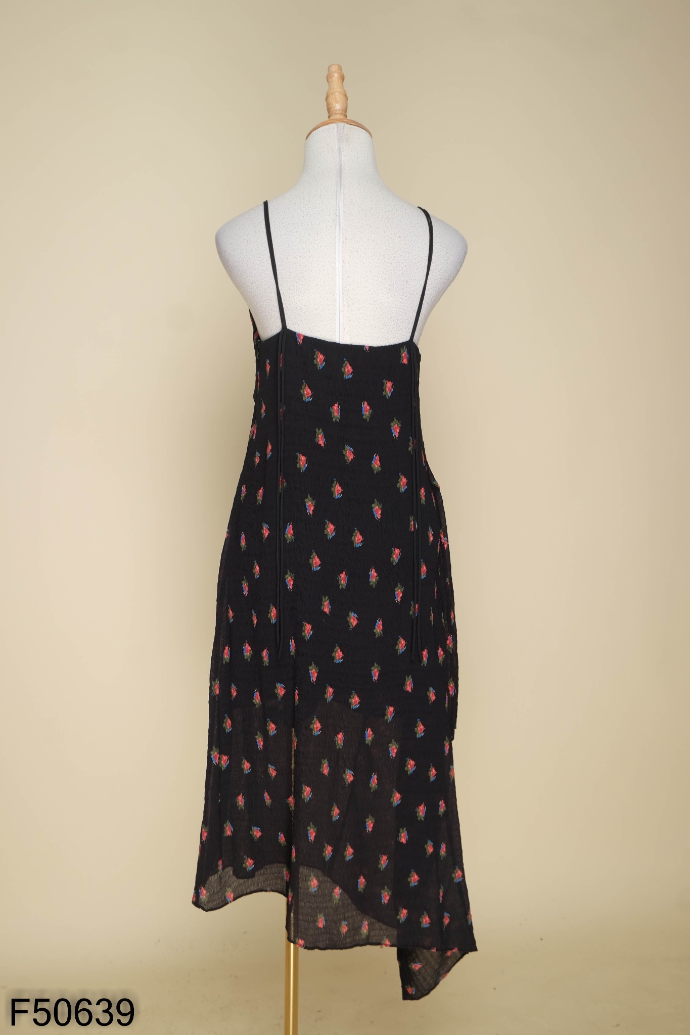 Váy Hoa Nhí 2 Dây Vintage Form Rộng Dài Qua Gối Madela, Đầm Hai Dây Hoa Nhí  Nữ Siêu Xinh - Tìm Voucher