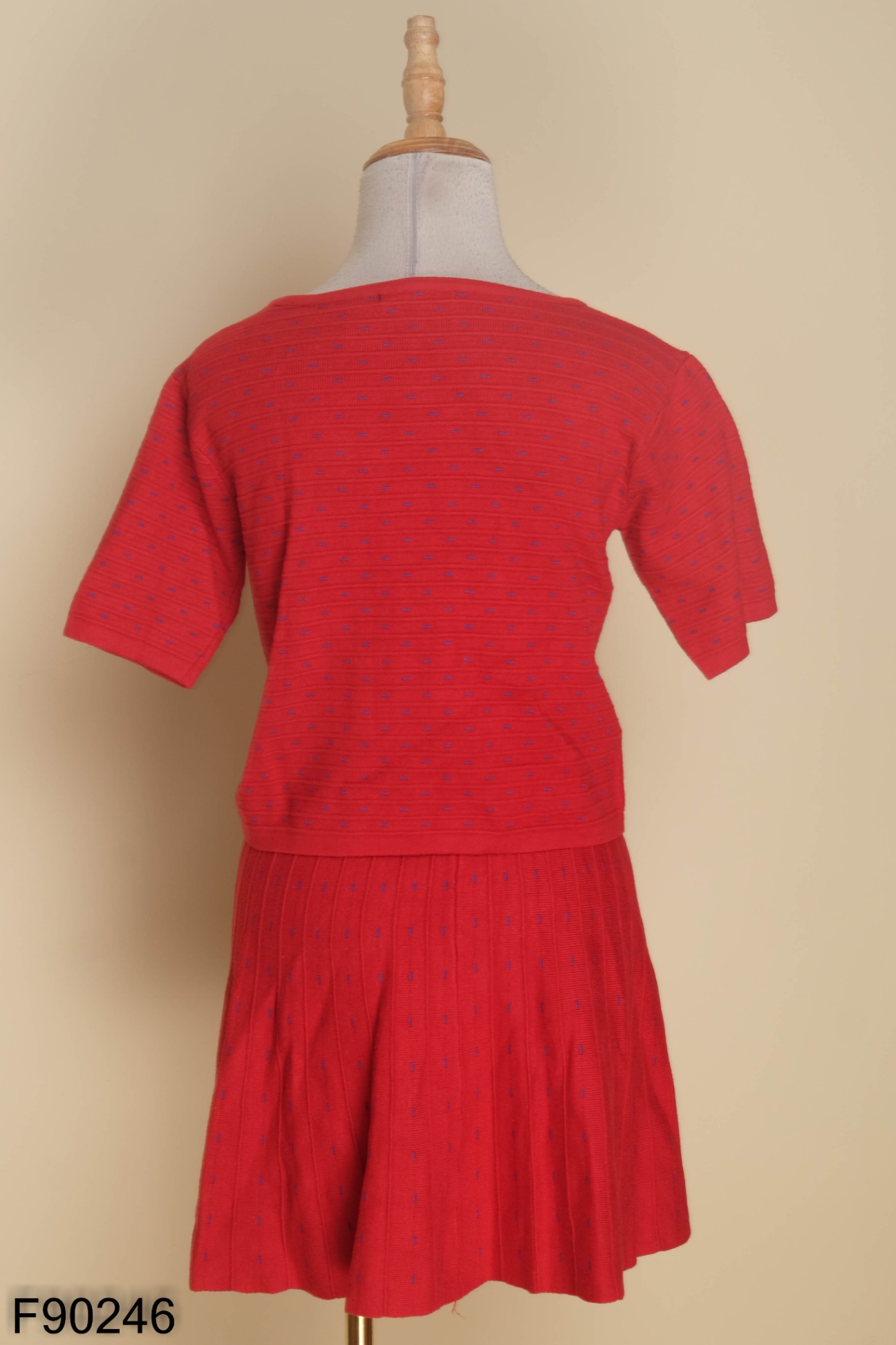 Chân Váy Len Dệt Kim Studded Màu Đỏ Đô
