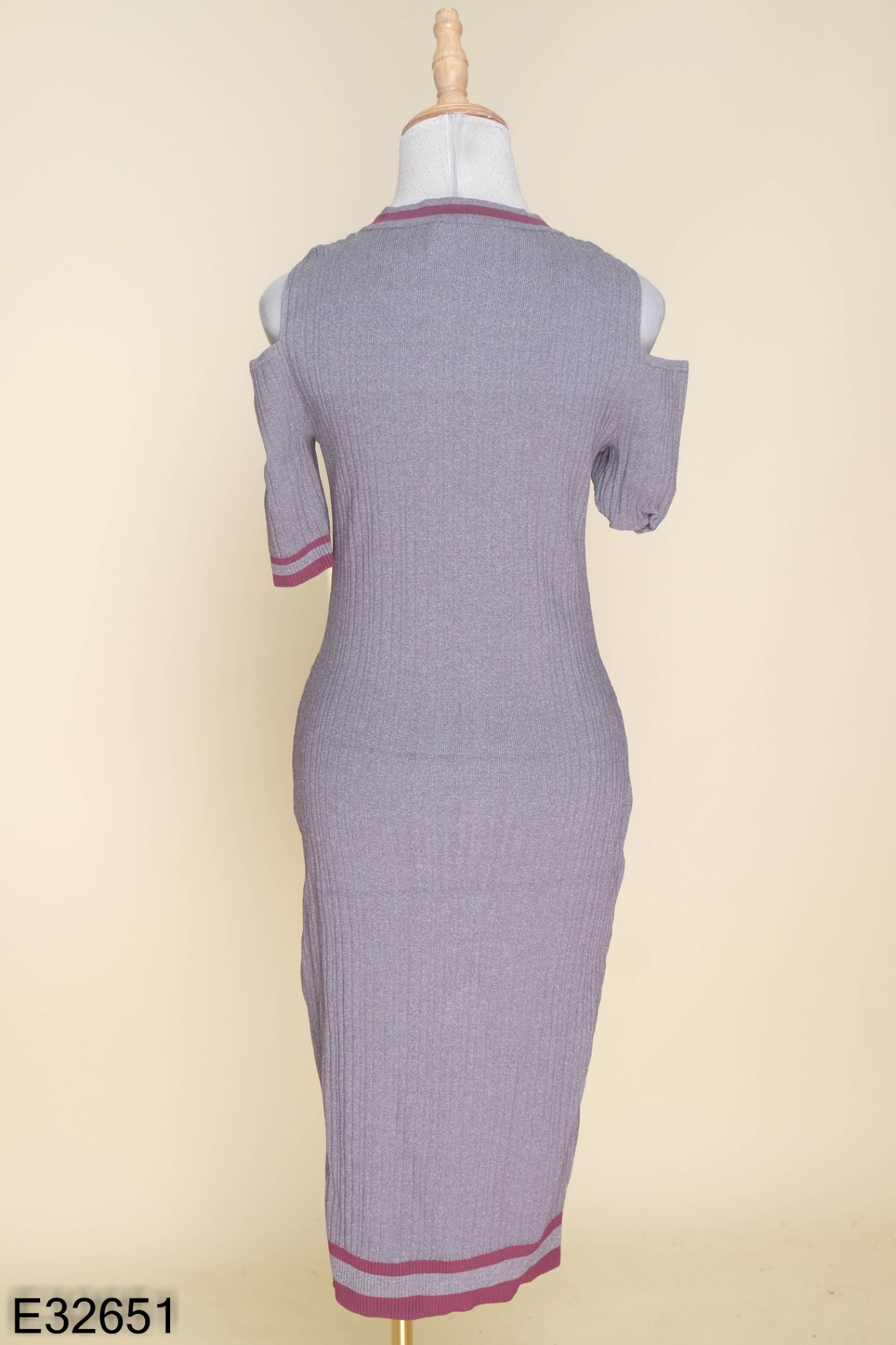 Váy len body TA1789 thiết kế cổ 3 phân cutout mẫu mới 2019