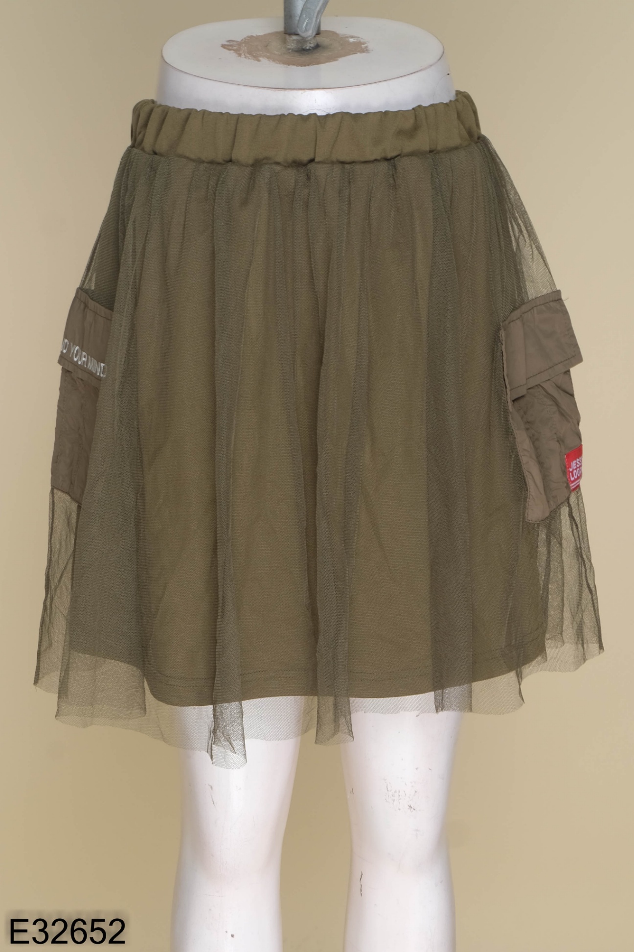Chân Váy Katosa Xếp Ly 1 Màu Đen-KTS231904 – Hân Dress
