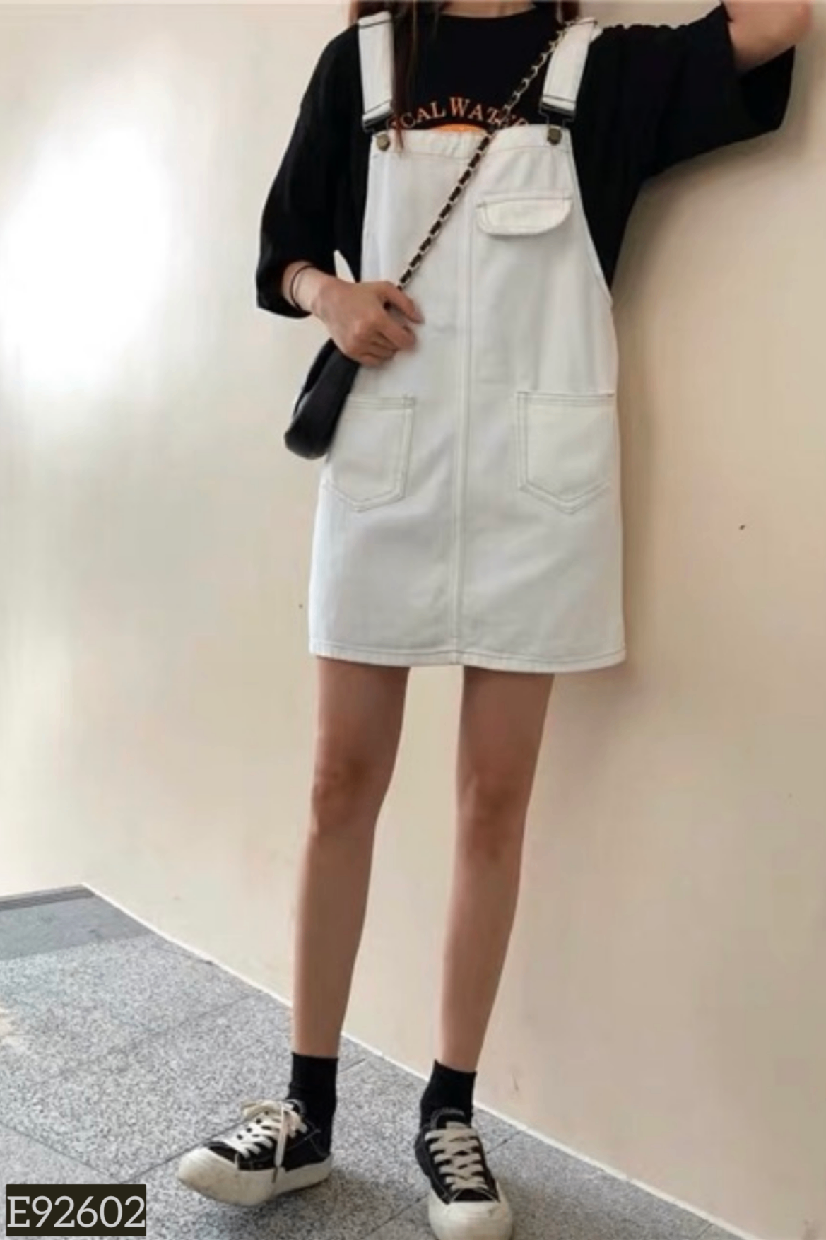 Váy yếm nữ, Set váy yếm trắng tiểu thư xinh đẹp - Bộ trang phục |  ThờiTrangNữ.vn