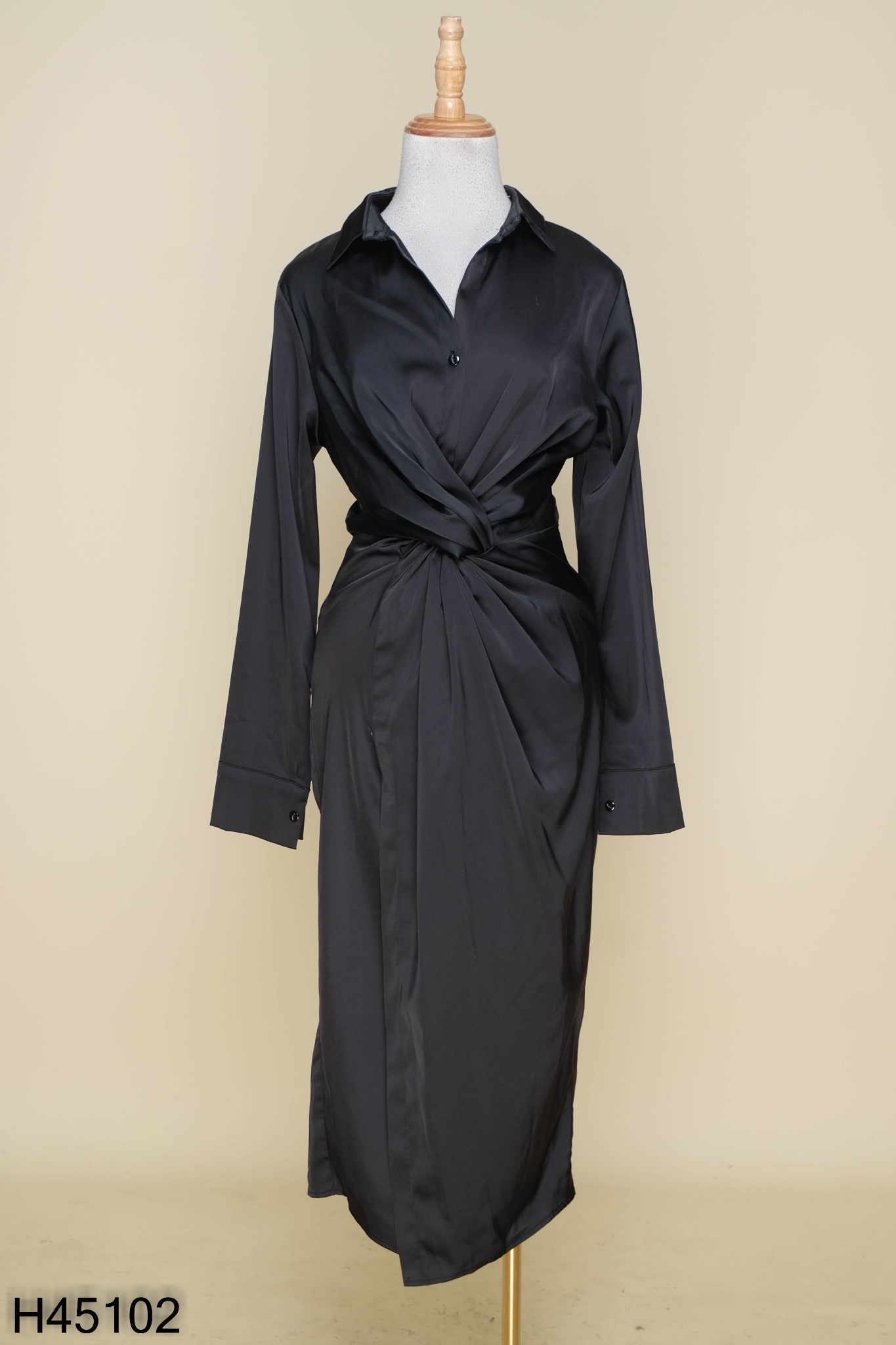 Váy lụa chạy viền ren Hàn Quốc- Lace sliky long off sleeves dress – 222  Boutique