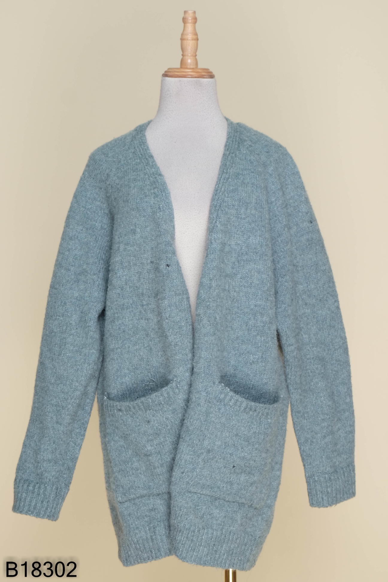 Áo cardigan len xanh