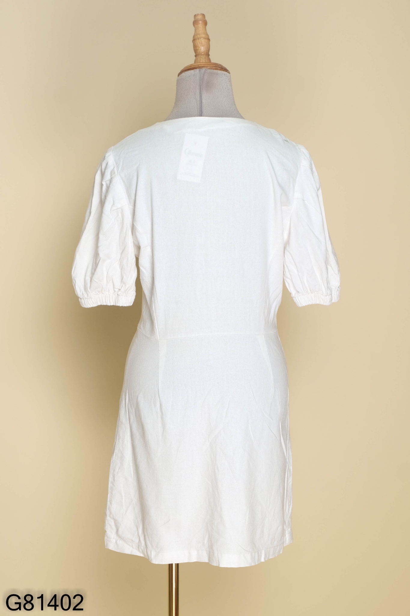 Hà Hồ, Lệ Quyên cùng chọn váy Zara sale 799k: Người mộc mạc, người lại sang  chảnh như tiểu thư - Phong cách sao - Việt Giải Trí