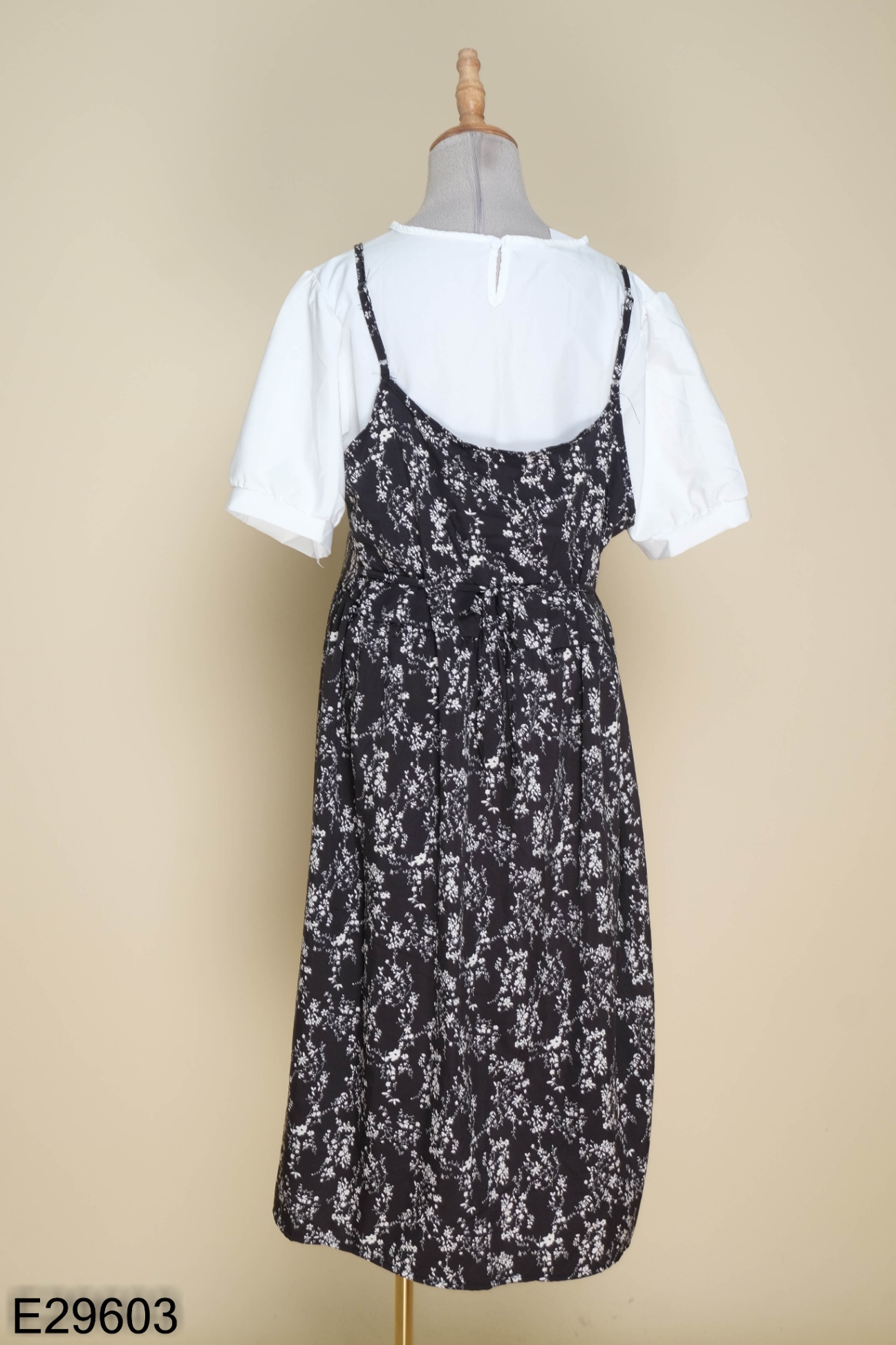Váy hai dây hoa nhí nâu, trắng - Đầm 2 dây hoa nhí vintage - Đầm dáng xòe |  ePrice.vn