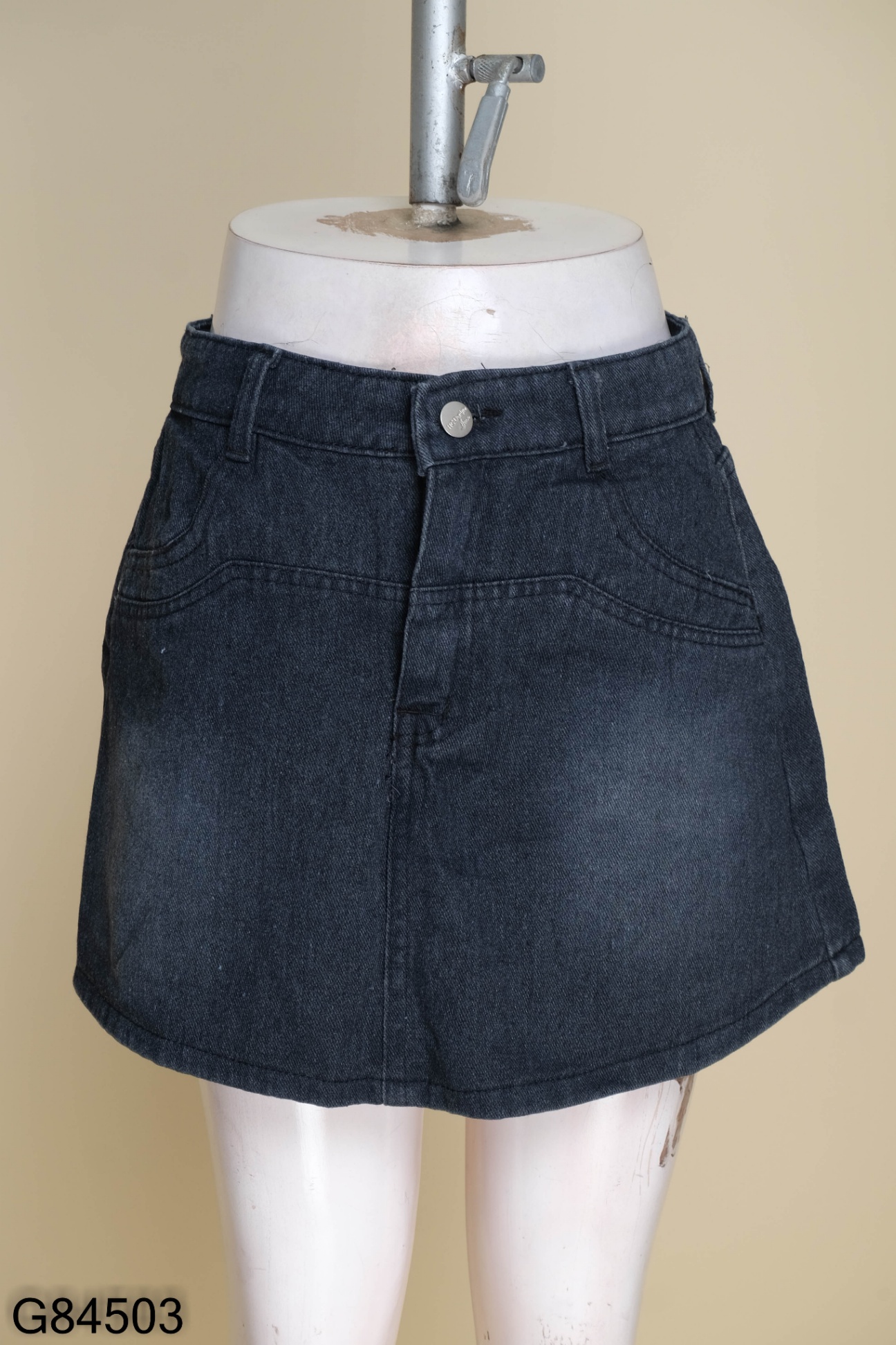 quần short jeans giả váy nhiều nút - VN710 - XANH ĐẬM | thoitrangxitin.com