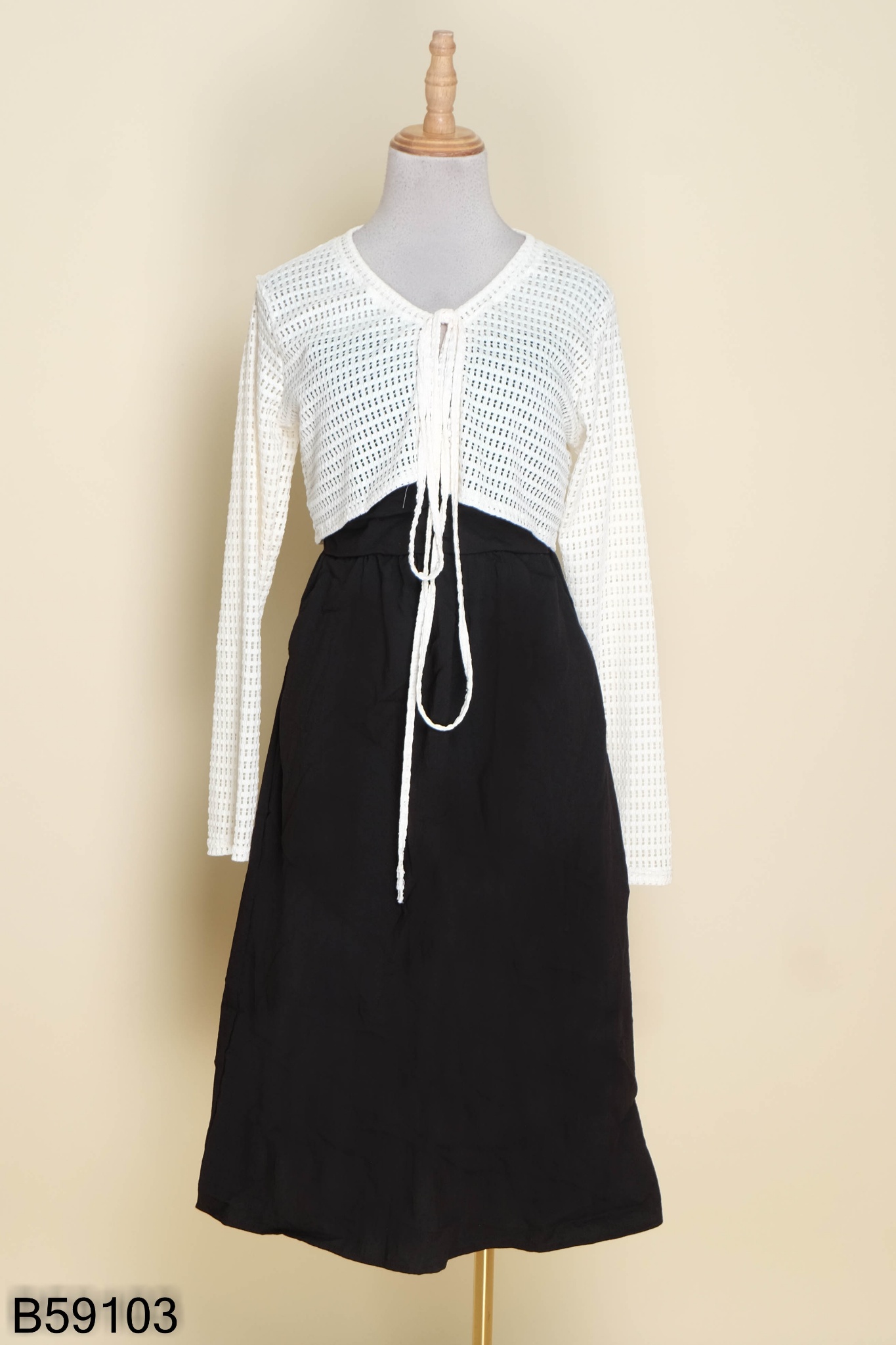 Váy suông 2 dây + áo sơ mi mỏng khoác ngoài | Shopee Việt Nam