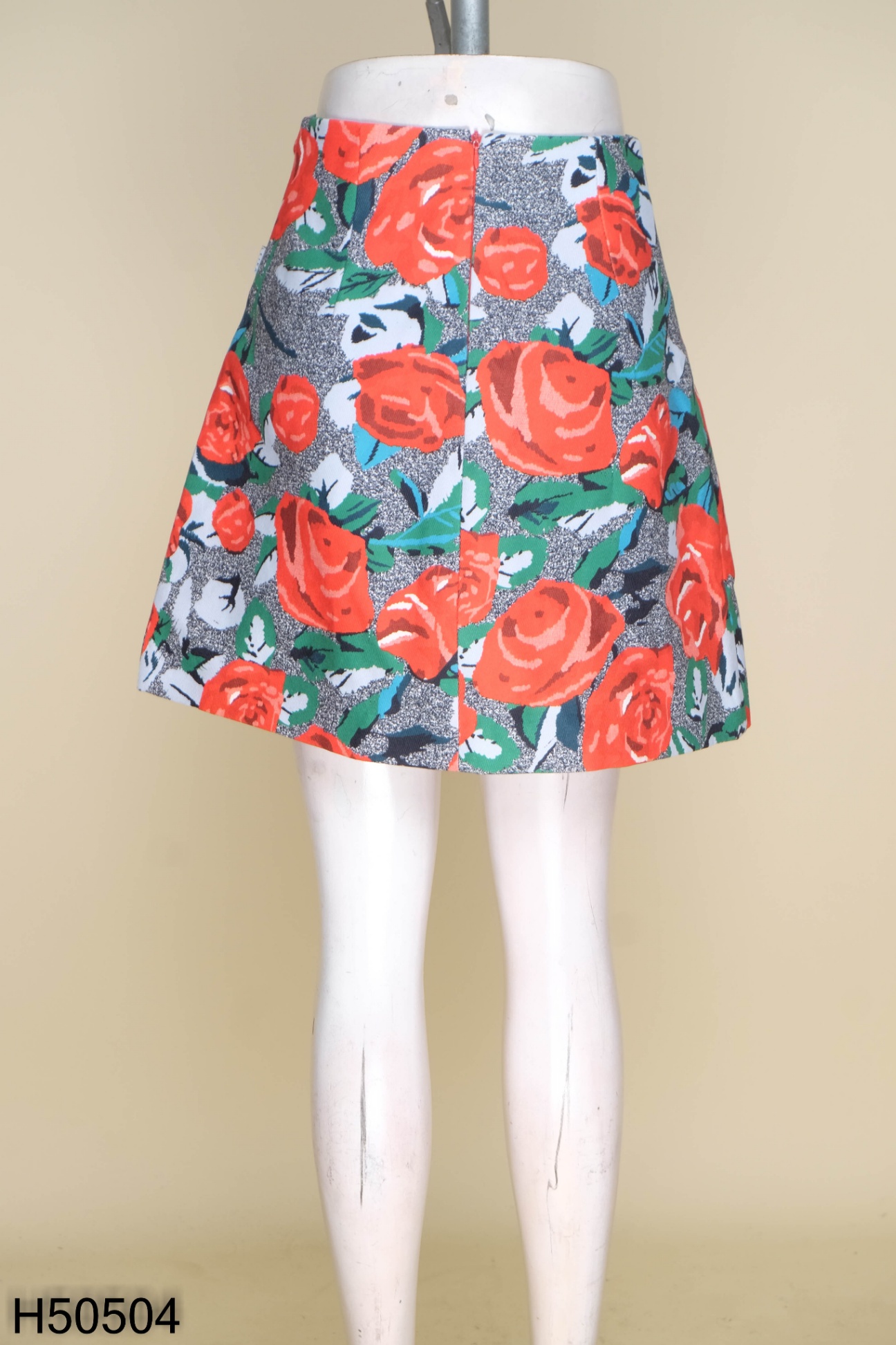 Chân váy dài hoa nhí vintage chân váy qua gối dáng xoè 2 màu đen trắng  CV220 | Shopee Việt Nam