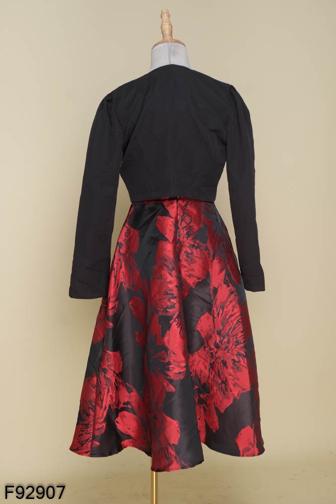 Chân váy xòe dài nền đen họa tiết đỏ CV06-19 | Thời trang công sở K&K  Fashion