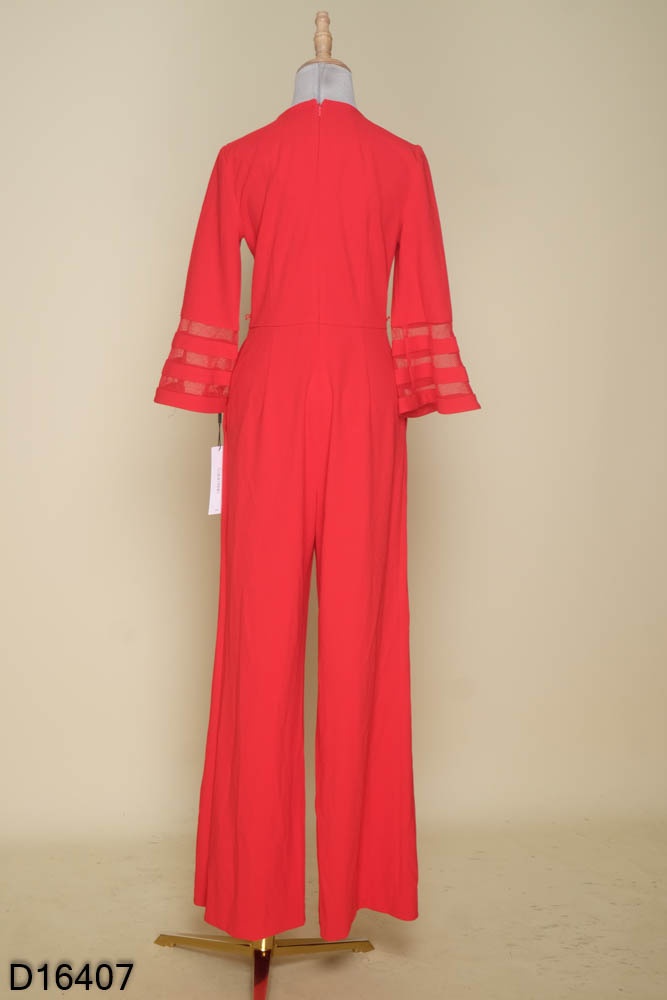 NEWTAG Jumpsuit đỏ trơn cổ V