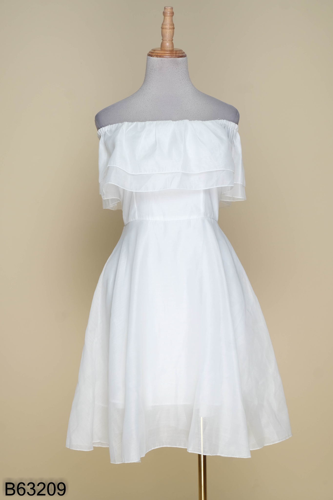 Đầm trắng xòe vải bố thái tay con - Kho Hàng Sỉ ANN