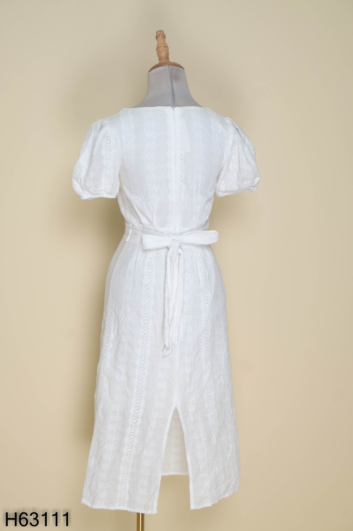 Đầm linen suông LAHSTORE chất linen mềm mát, cổ tròn tay hến eo rút dây ( Trắng/Xanh/Cam Đất) | Shopee Việt Nam