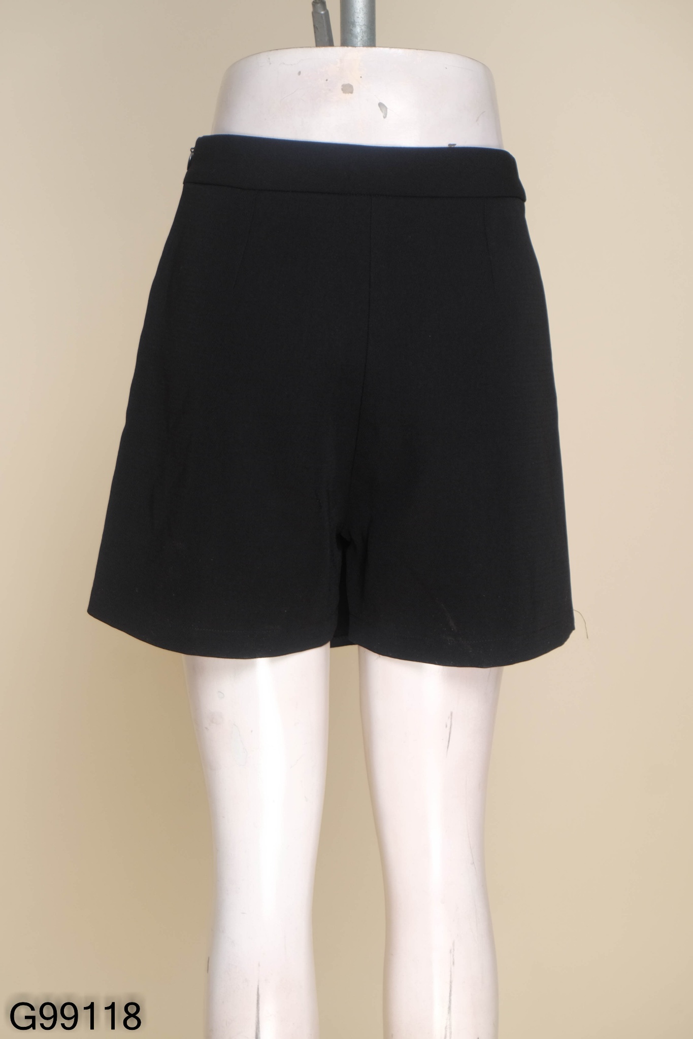 Quần MYAN đen giả chân váy