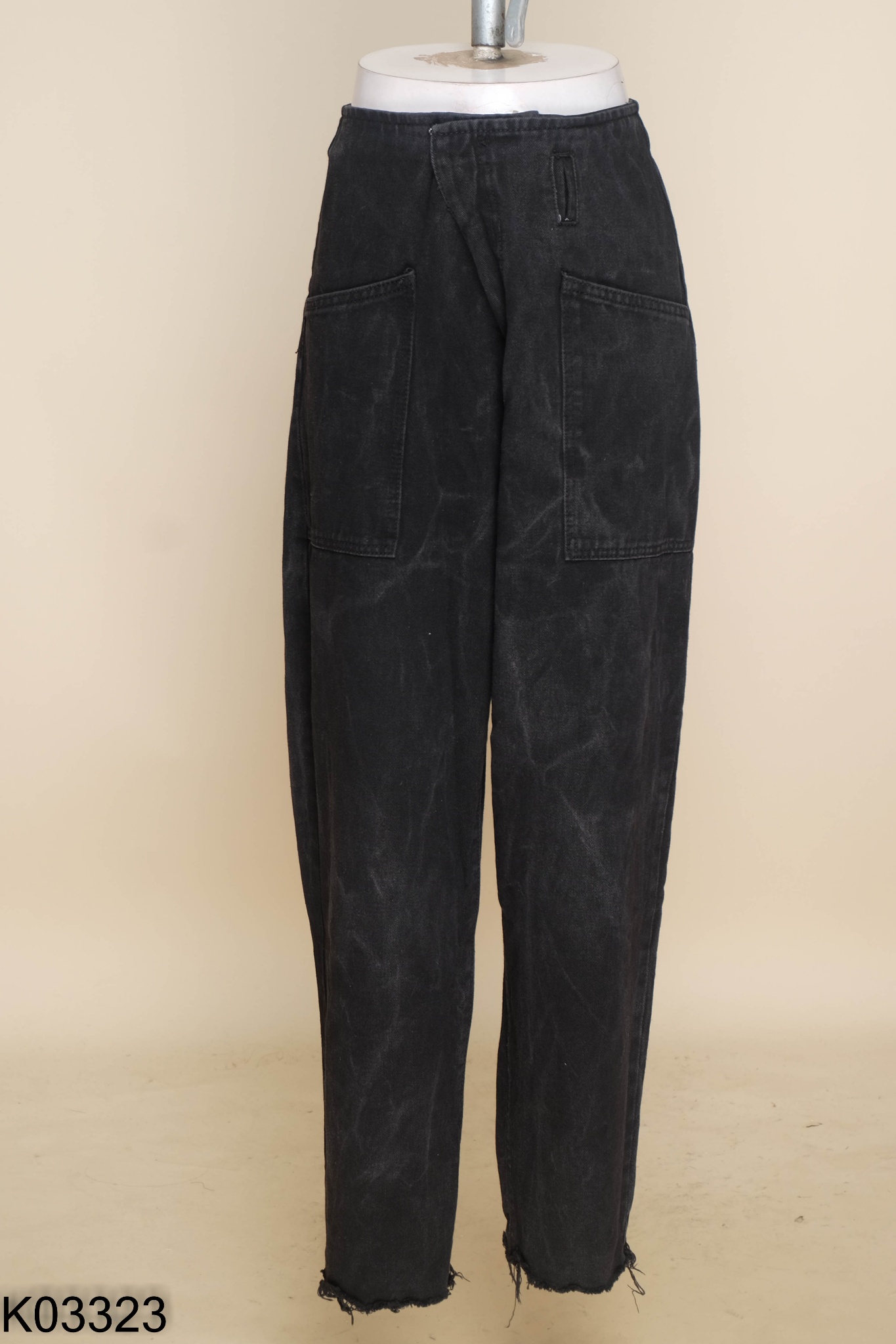 Quần baggy jeans đen