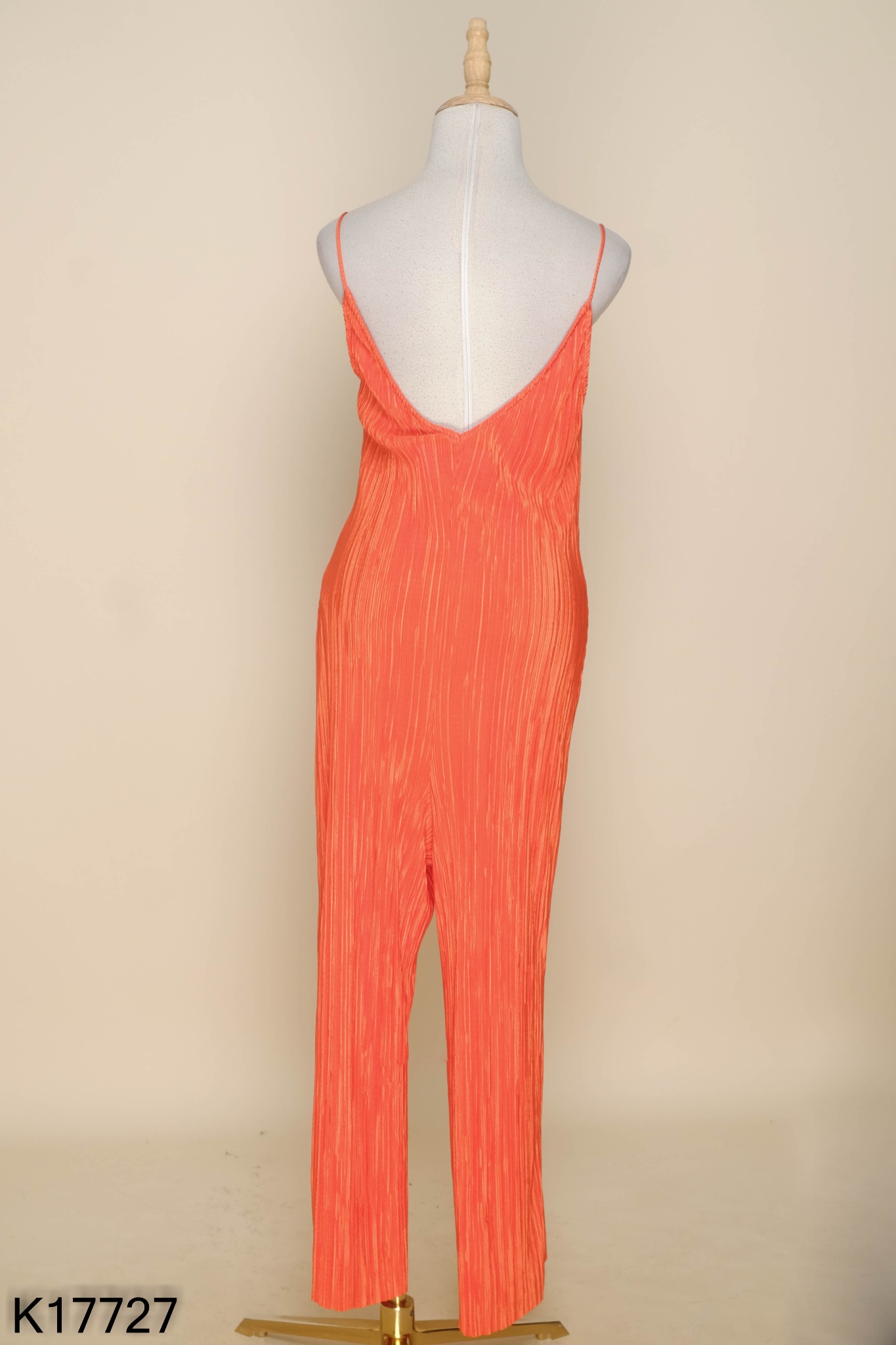 Jumpsuits cam đậm trơn hai dây