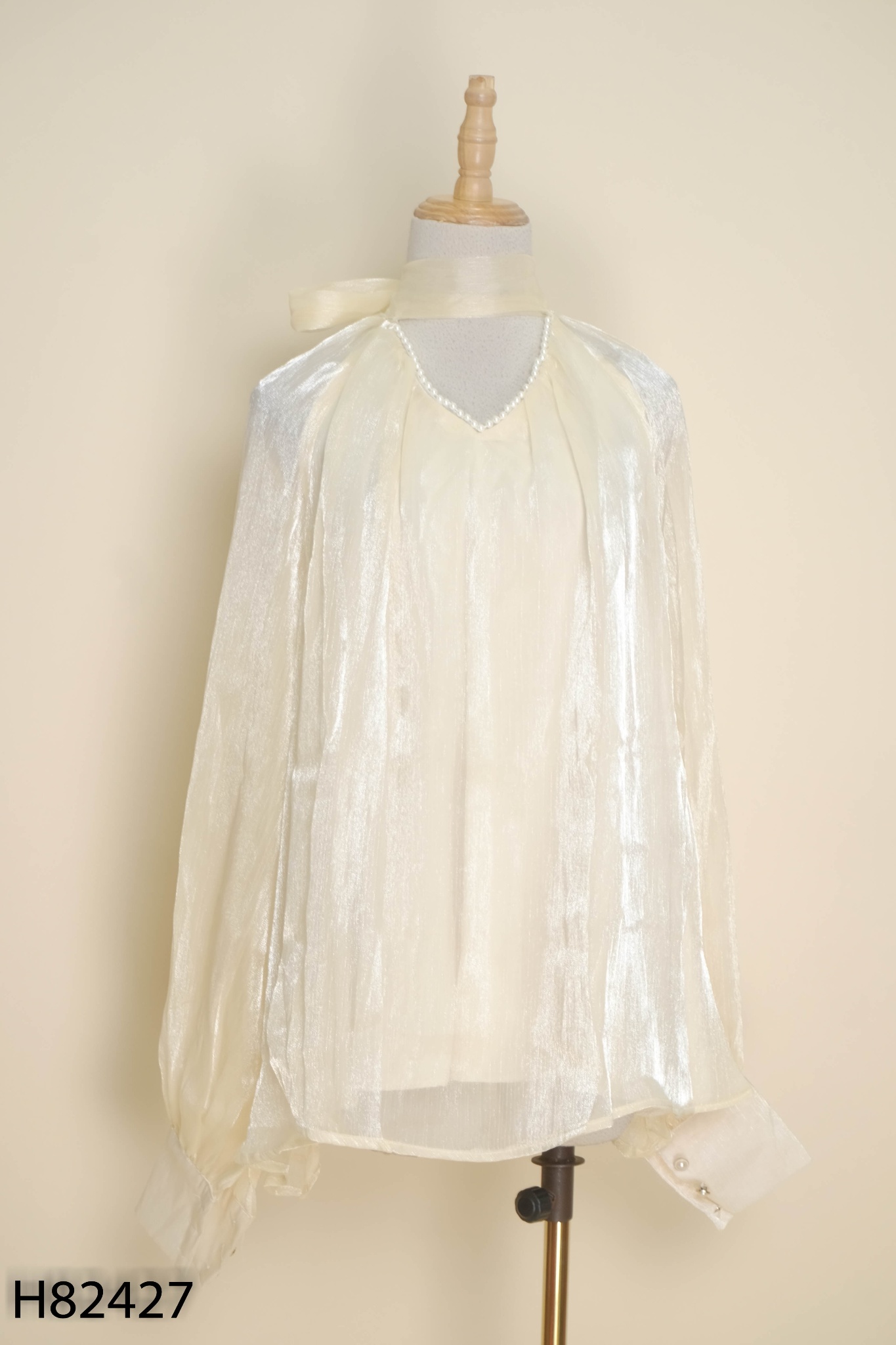 Áo organza be viền ngọc