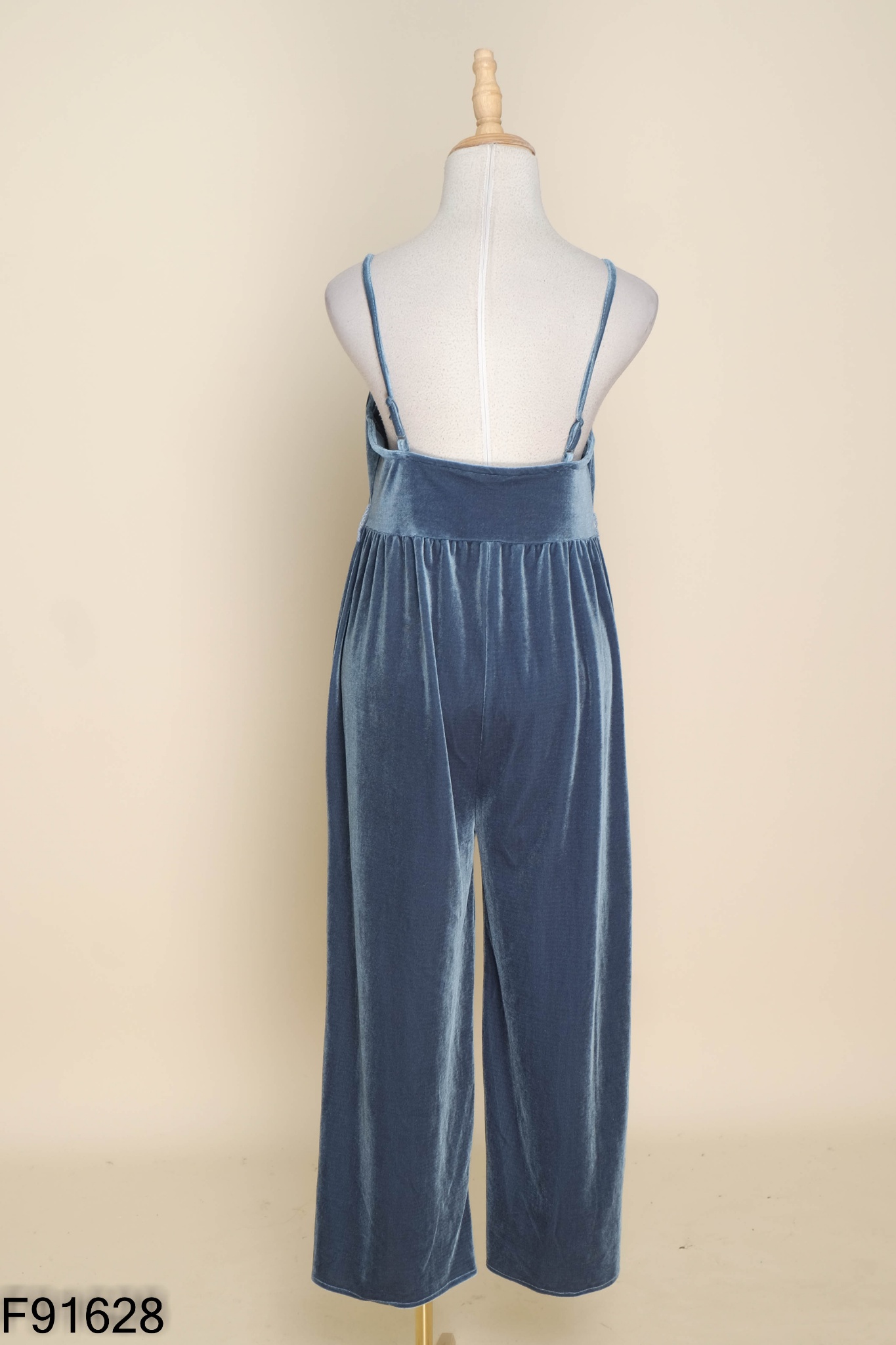 Jumpsuits hai dây MANGO nhung xanh