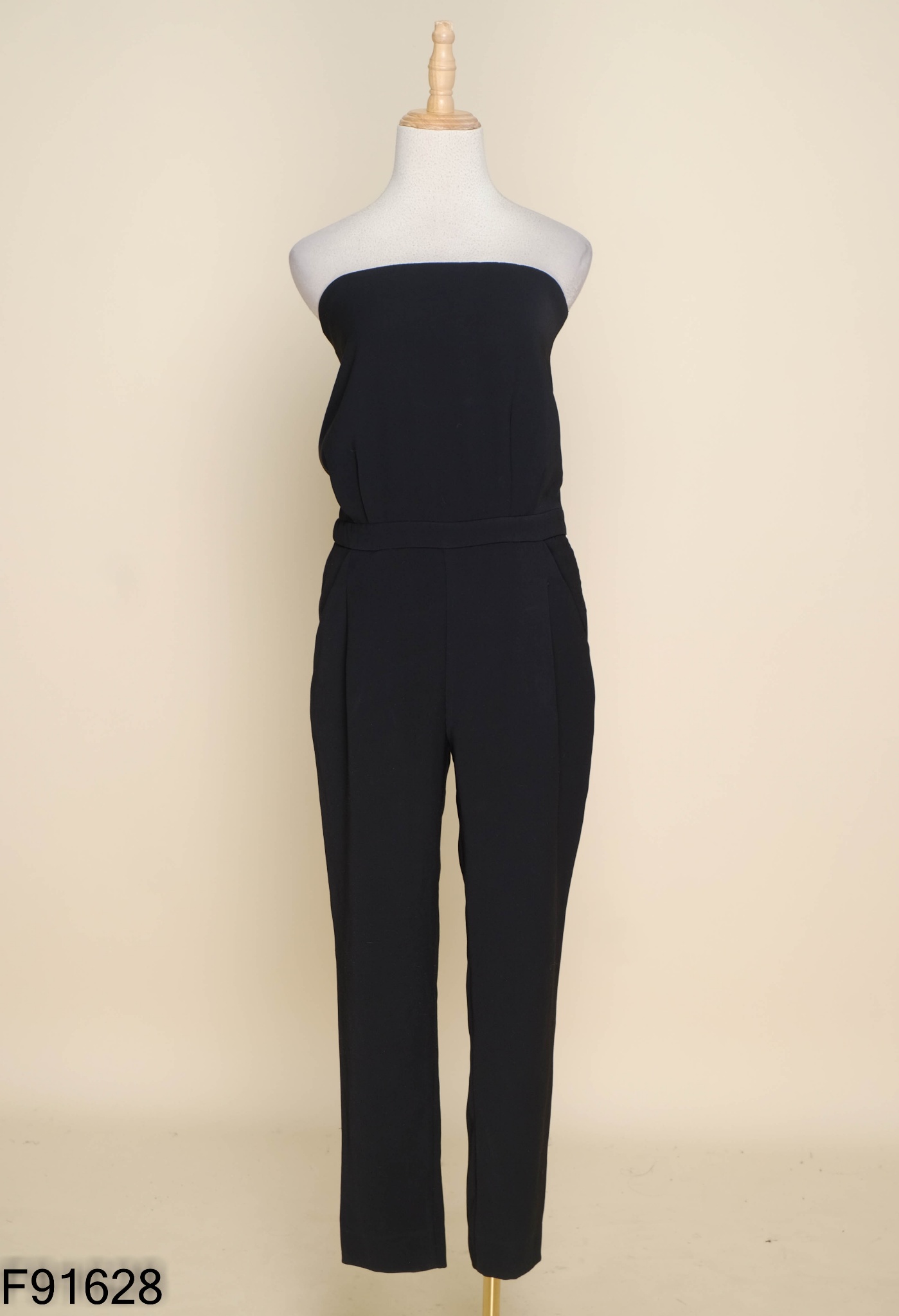 Jumpsuits quây đen trơn (ZARA xuất)