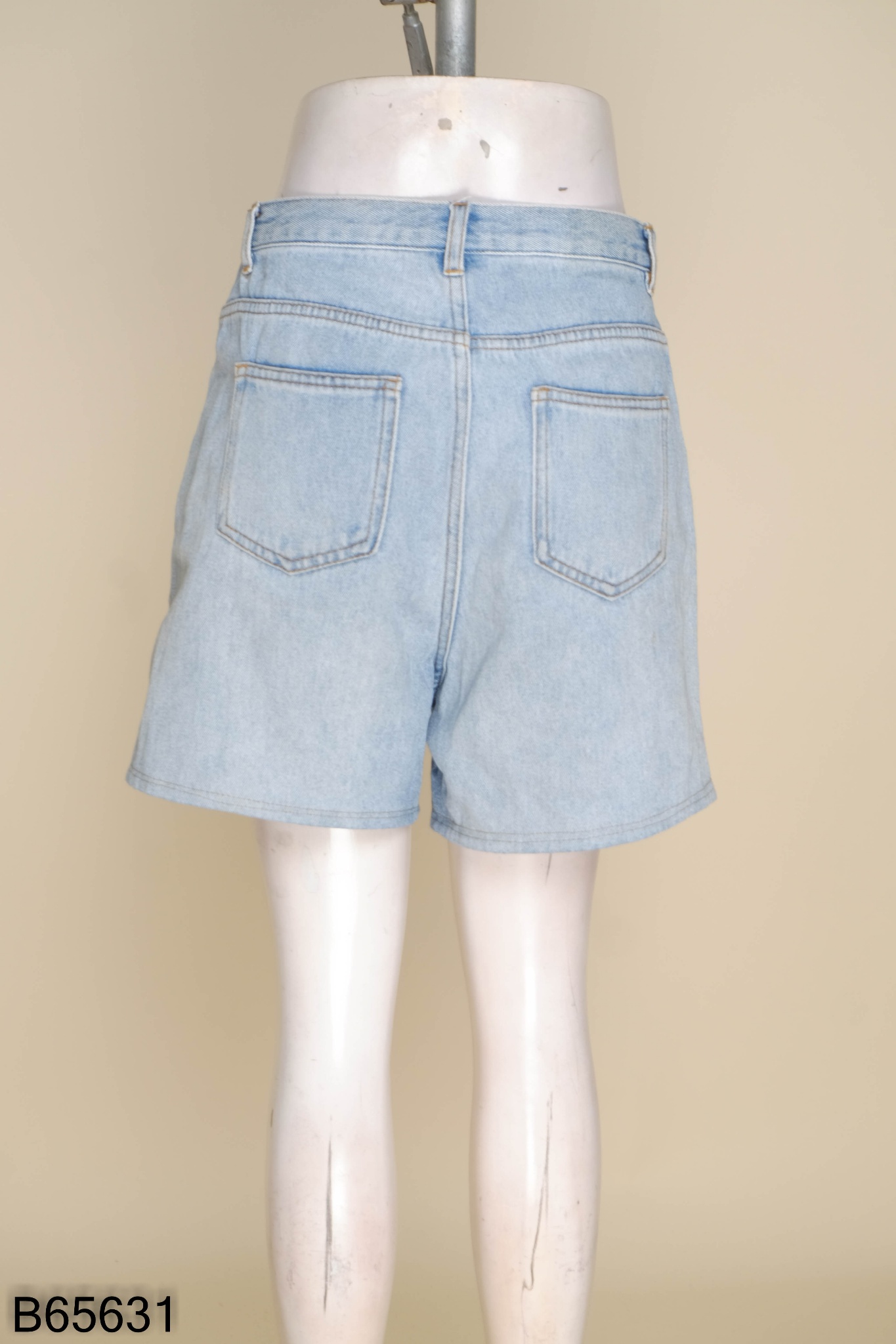 Quần shorts jeans xanh