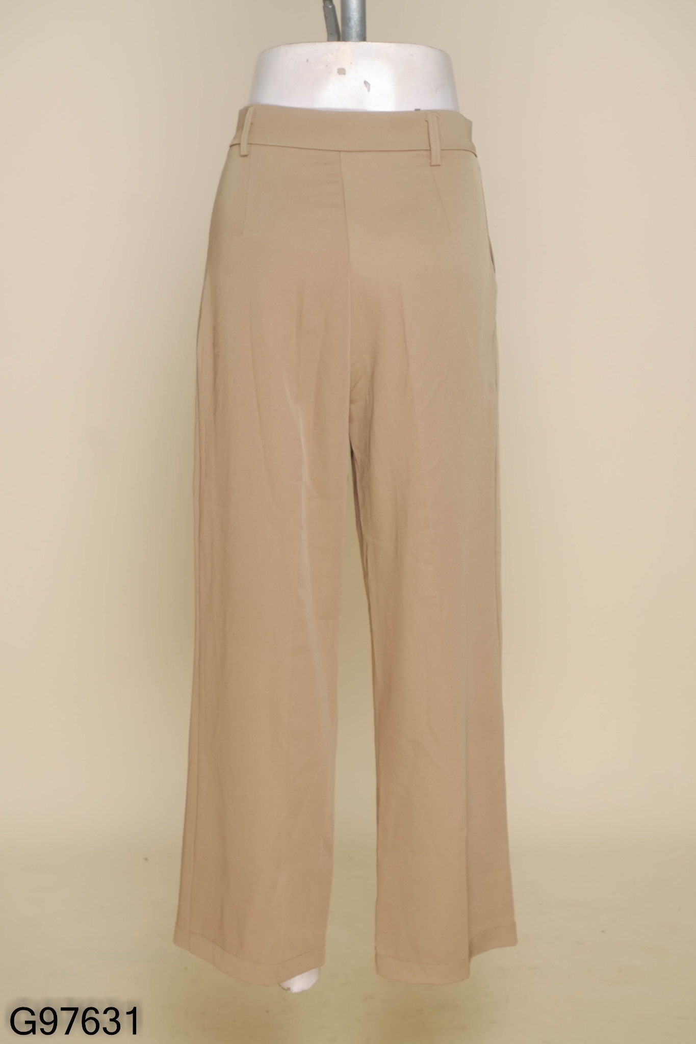 Quần culottes xanh rêu