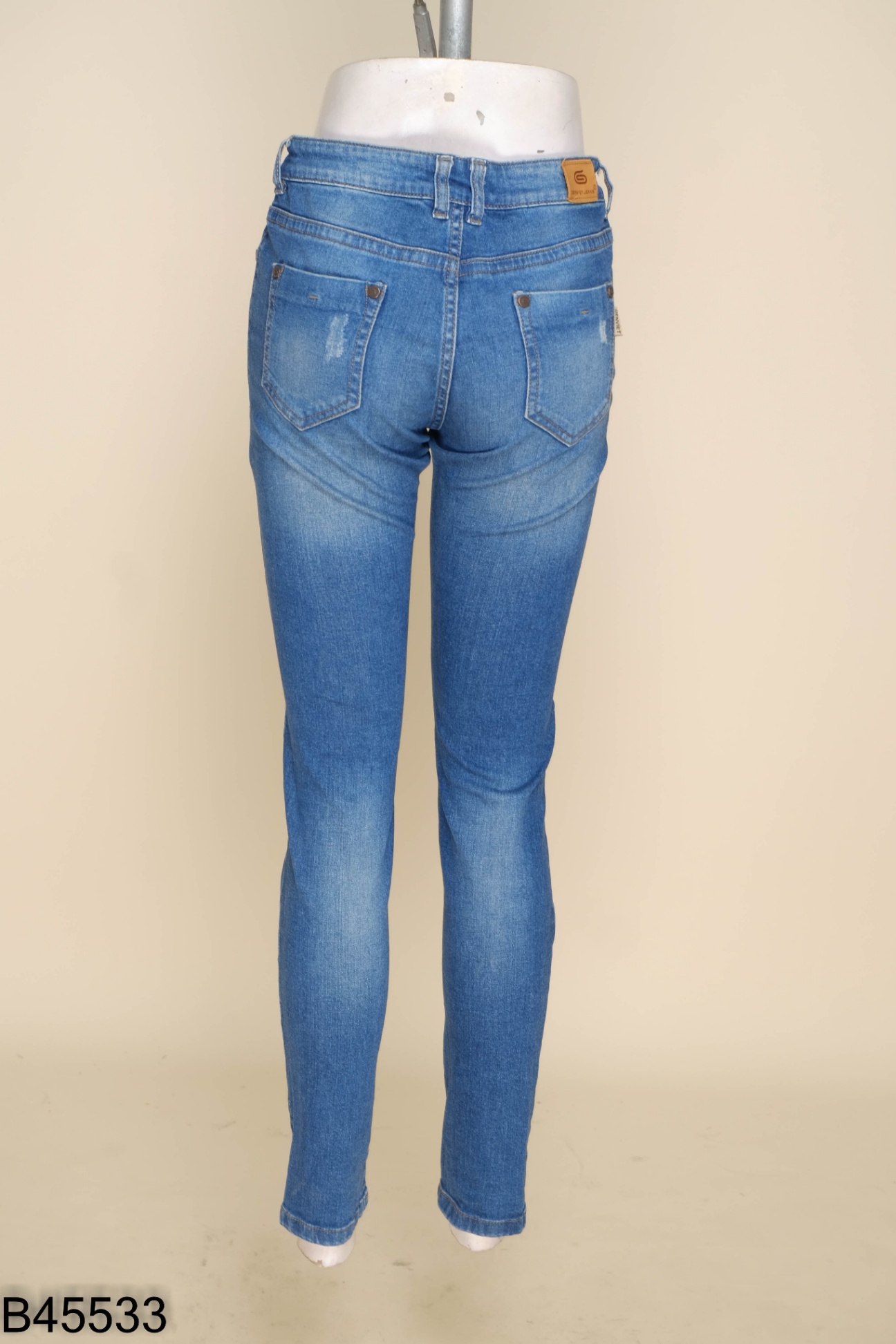 Quần jeans GENVIET jeans xanh xước ít