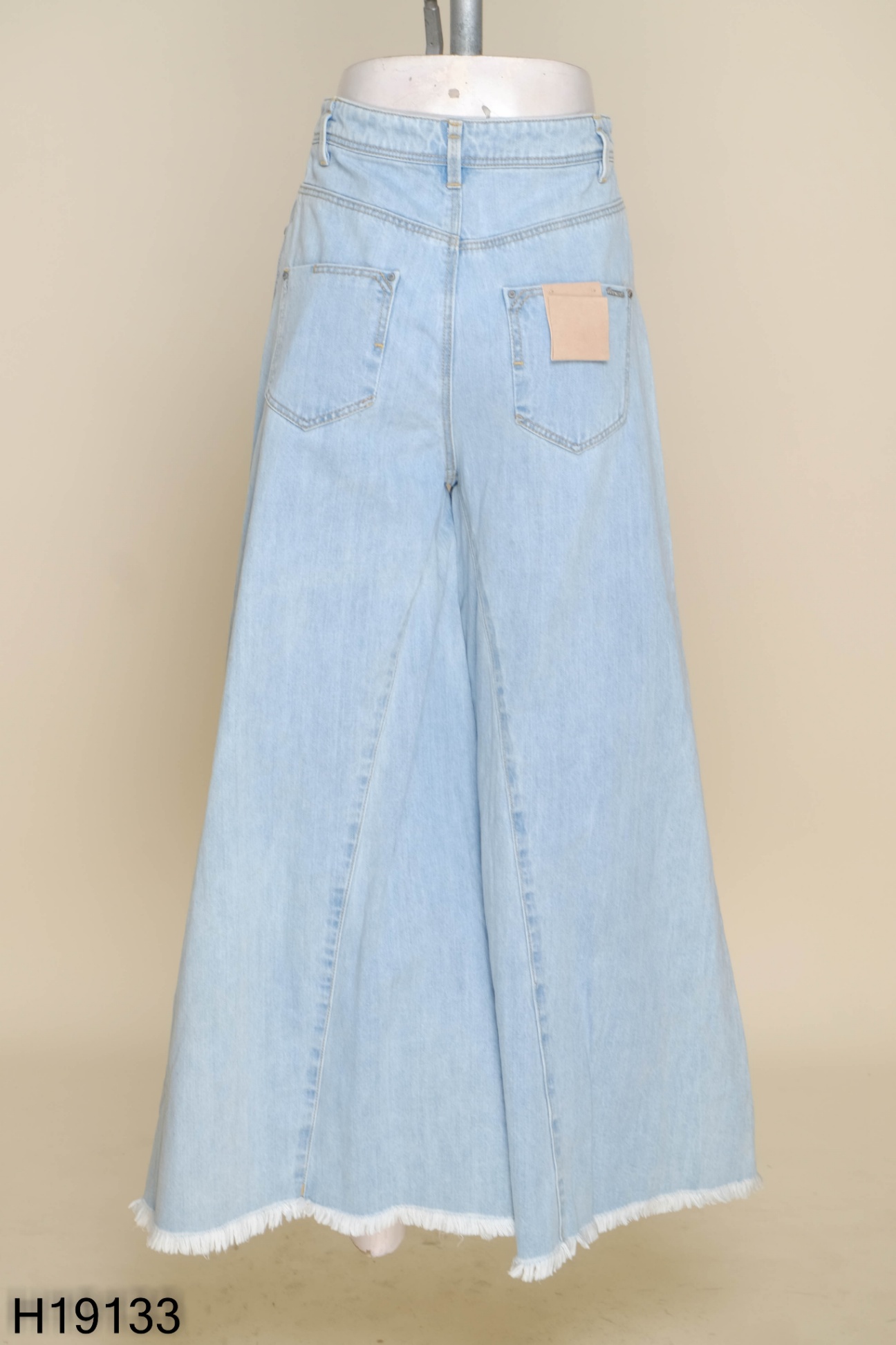 NEWTAG Quần jeans VERO MODA xanh ống suông