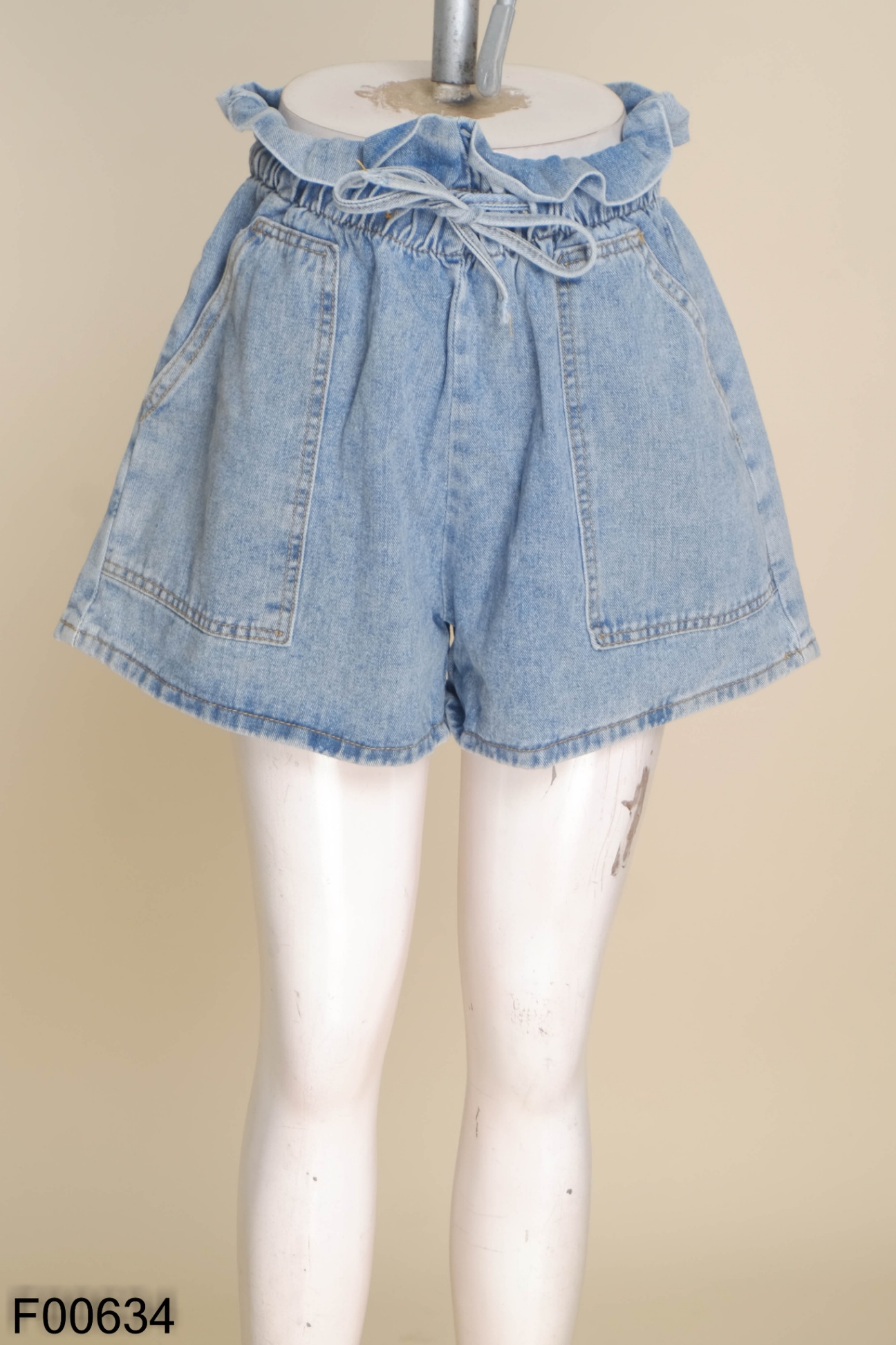 Quần shorts jeans xanh cạp bèo