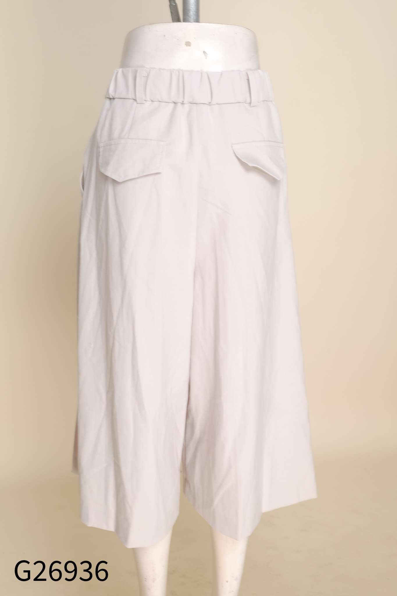 Quần culottes lửng be