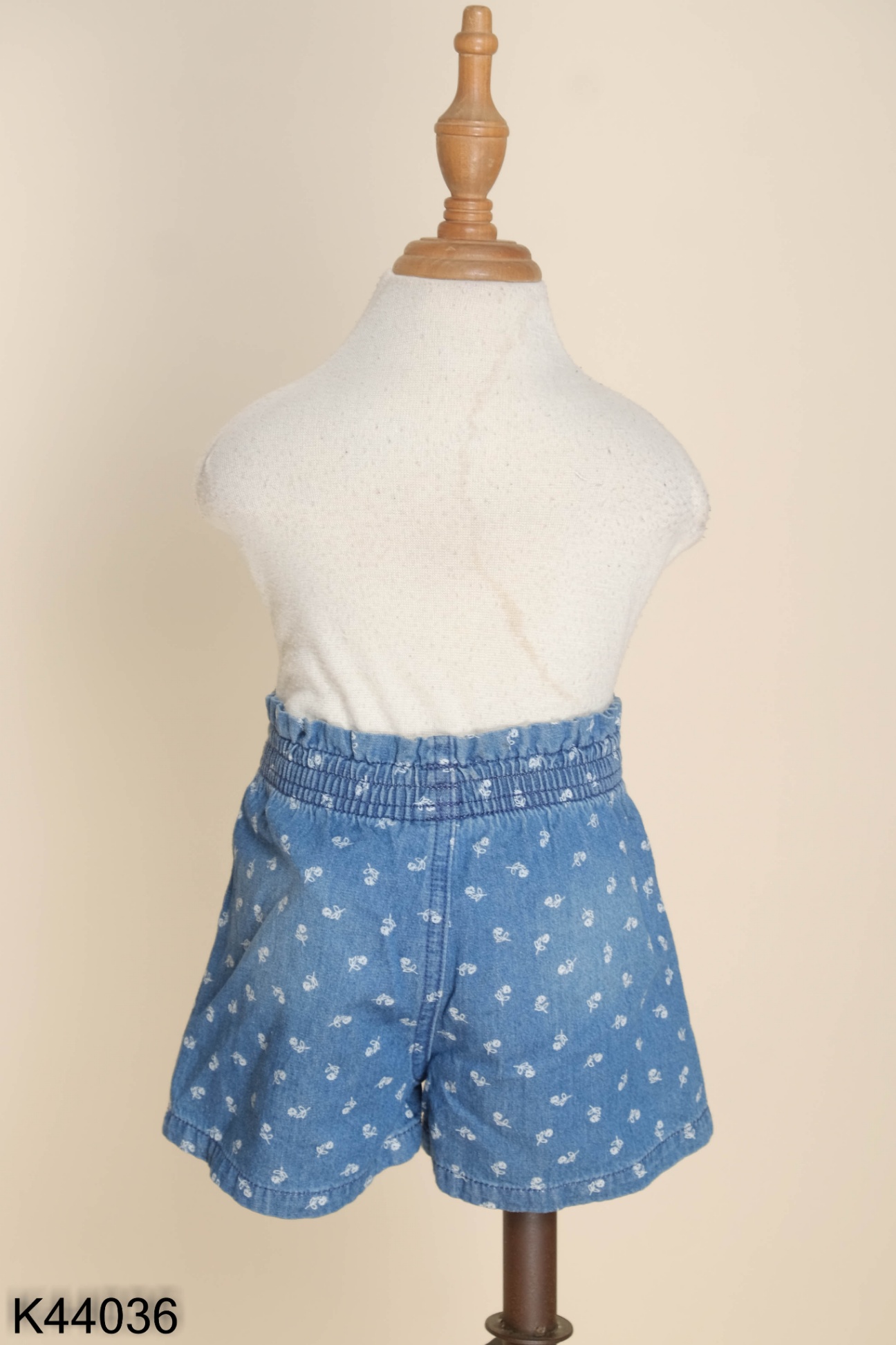 NEWTAG Quần shorts CANIFA jeans xanh hoa KIDS