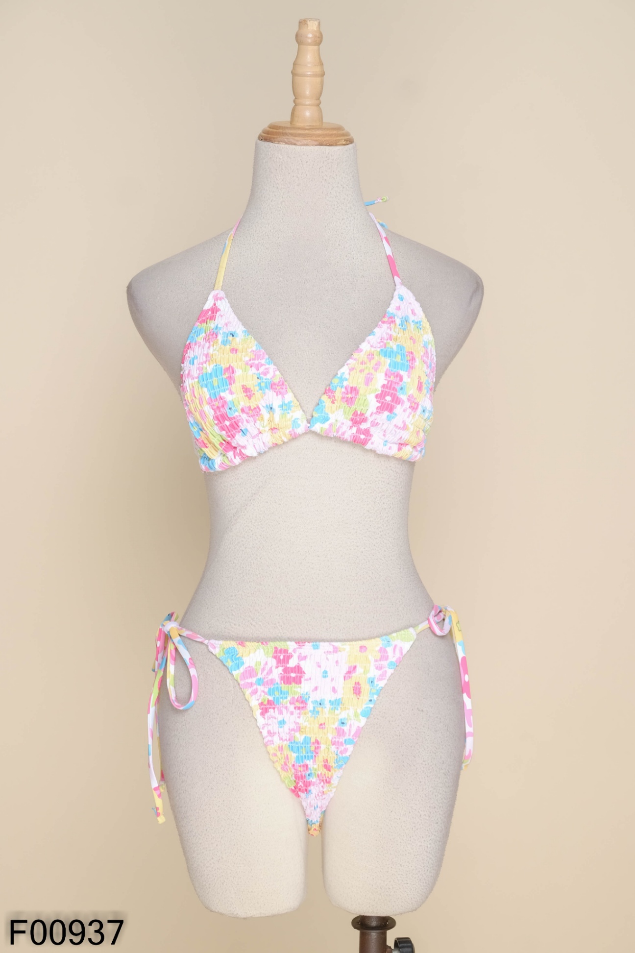 Set Bikini 2 mảnh hồng hoa màu sắc