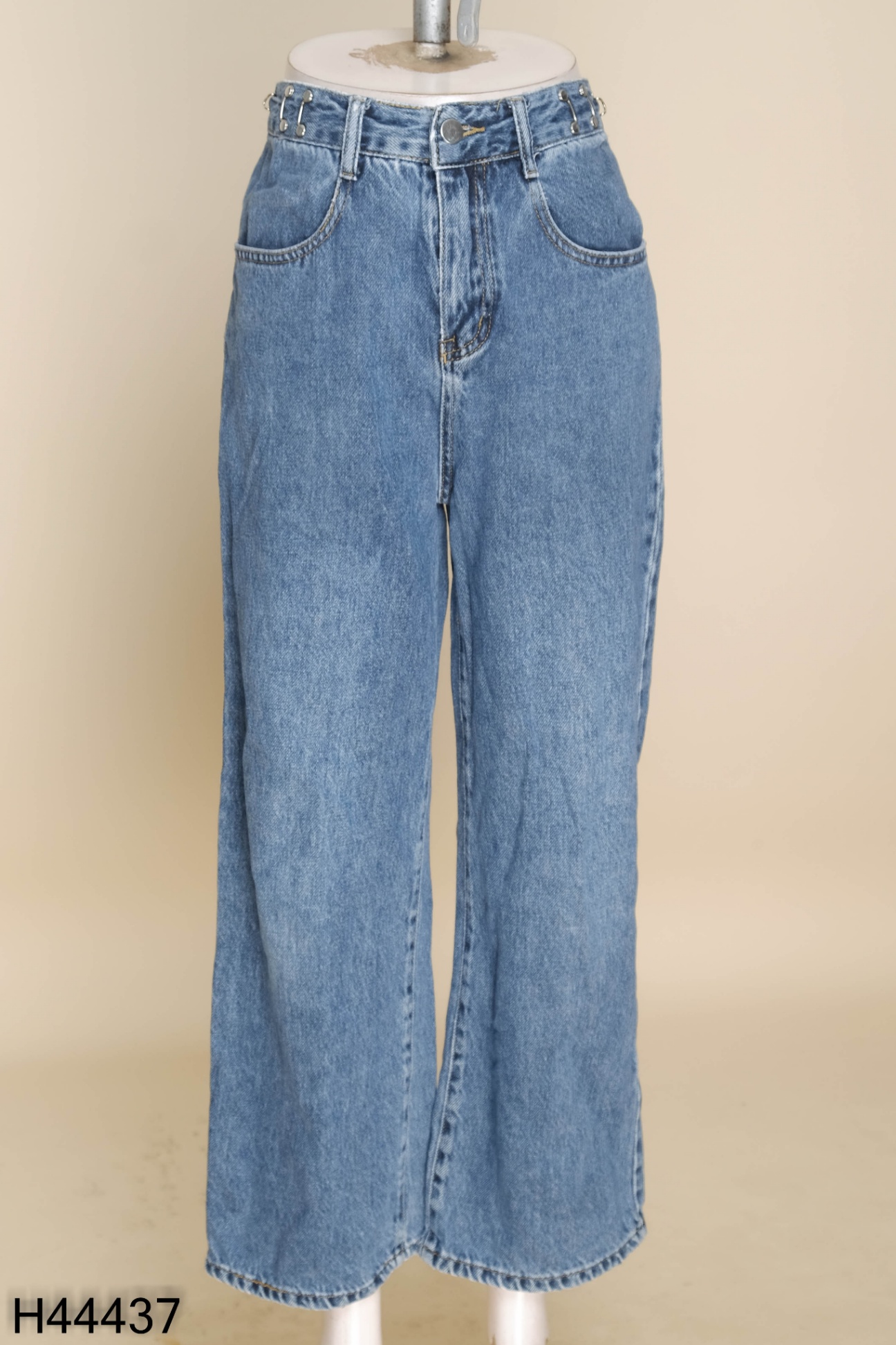 Quần jeans eo ghim điều chỉnh