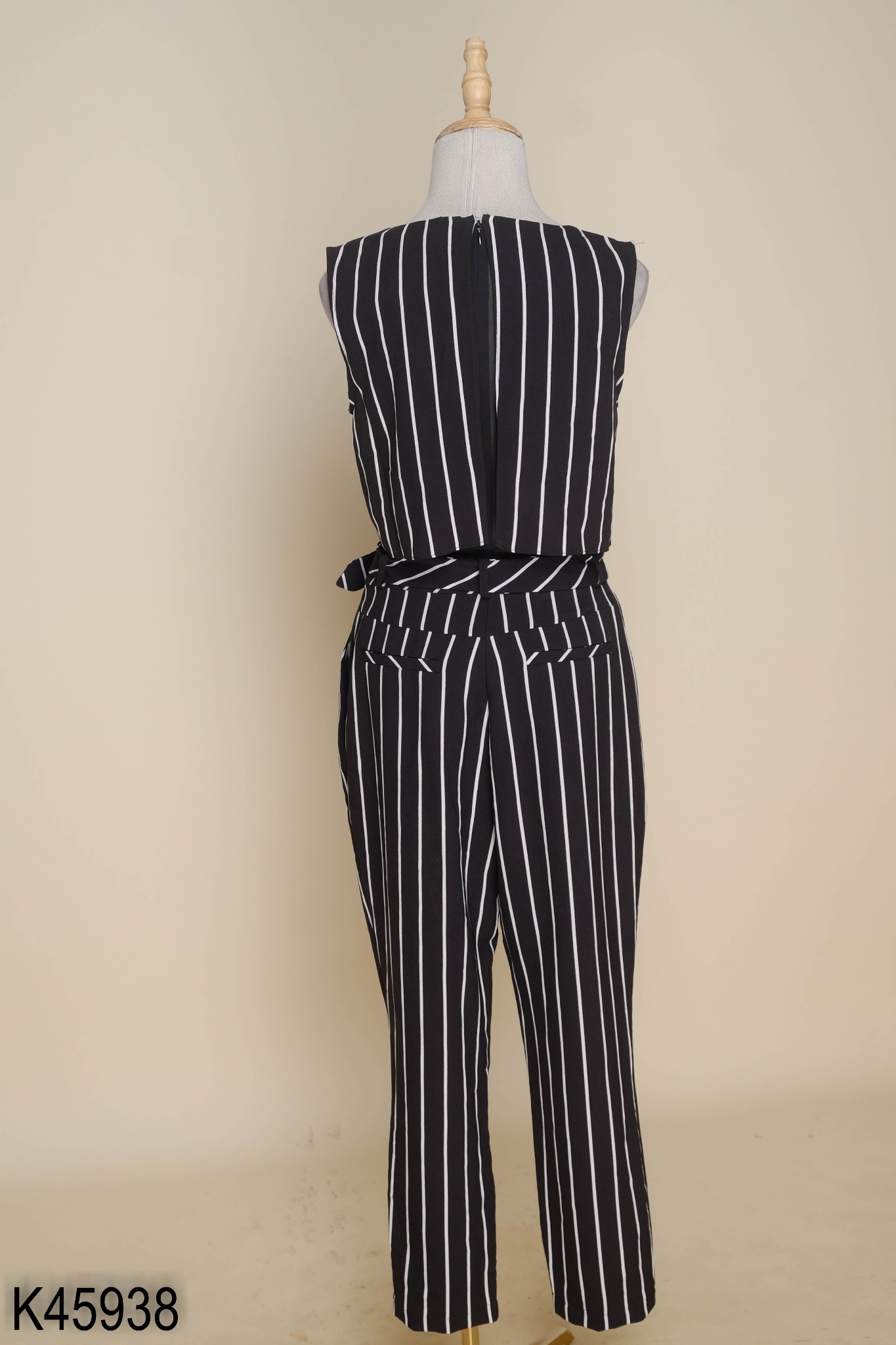 Jumpsuit VERO MODA đen kẻ trắng