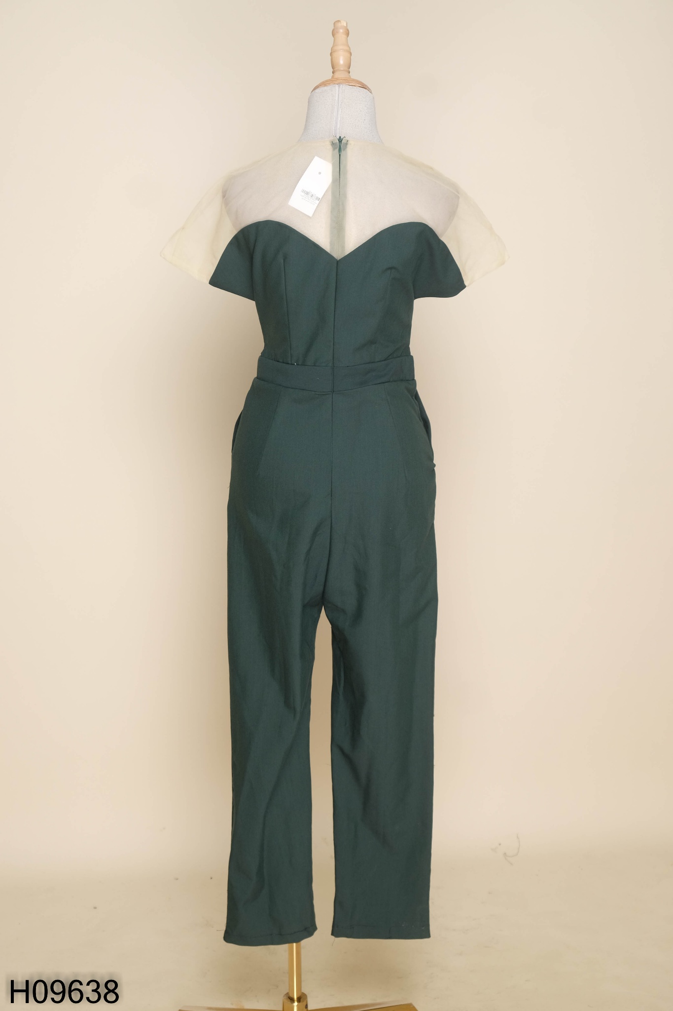 Jumpsuit xanh phối lưới be đính hoa