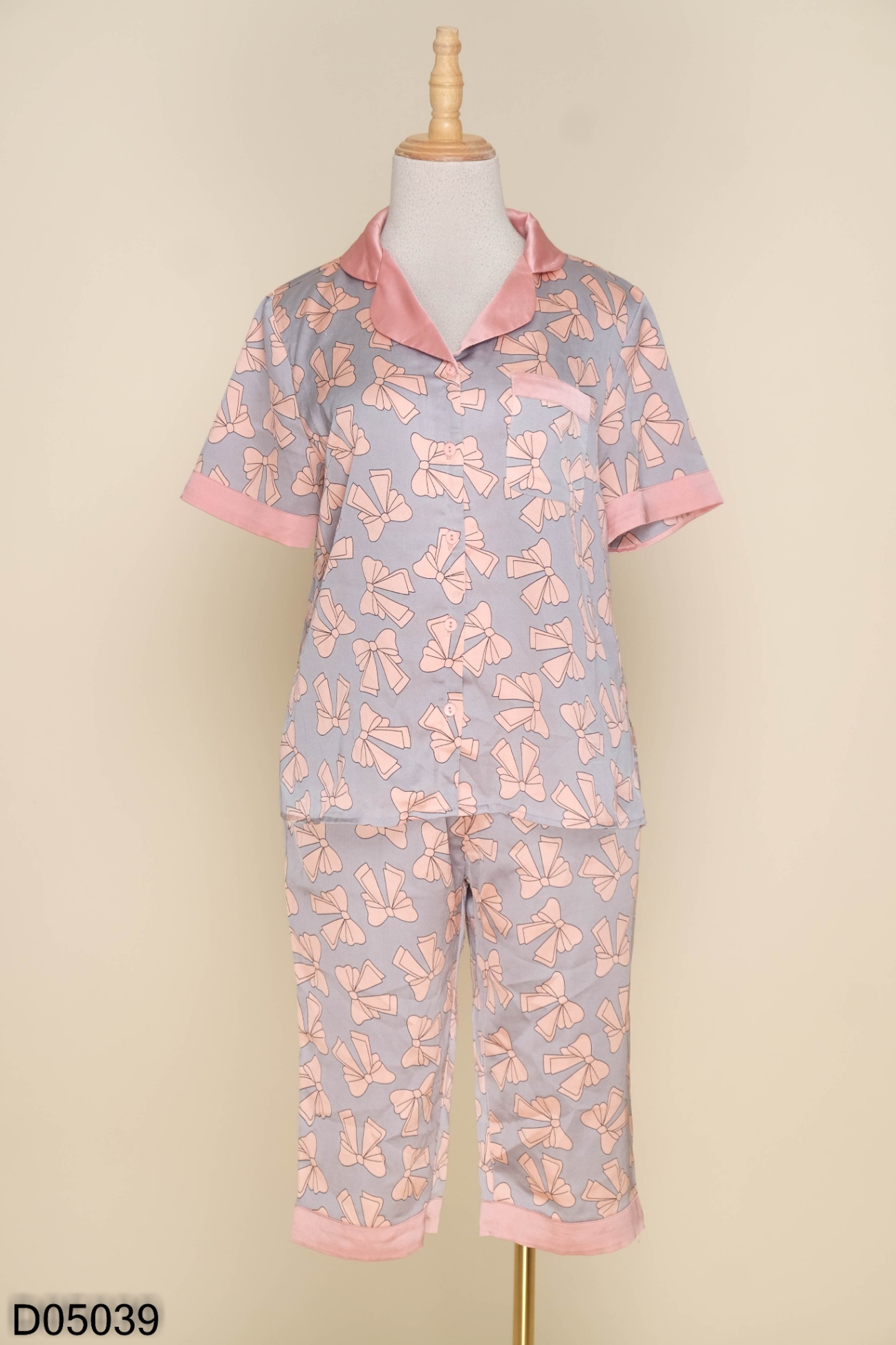 SET Pijama lụa xanh nơ hồng áo + quần dài