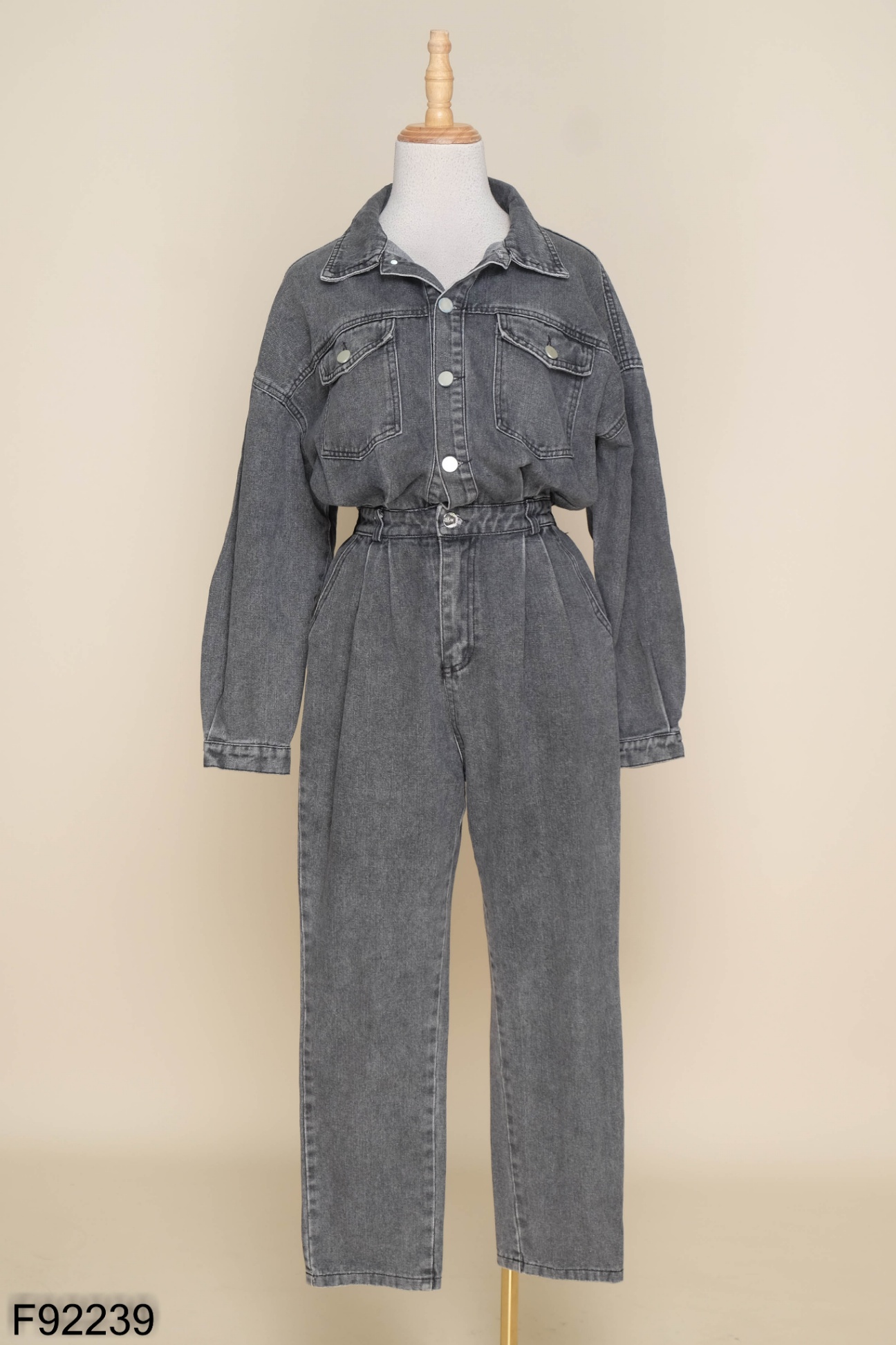 Jumpsuits jean đen bạc