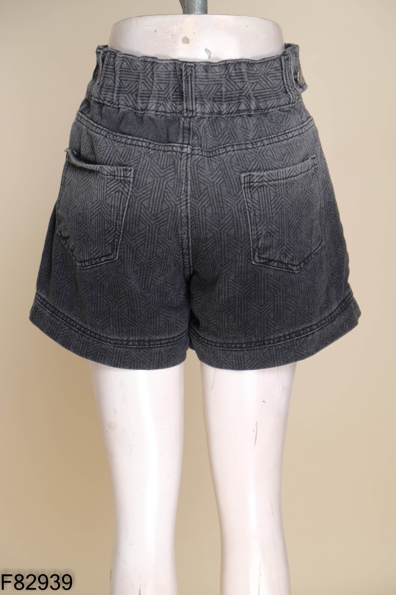 NEW Quần shorts jeans xám họa tiết