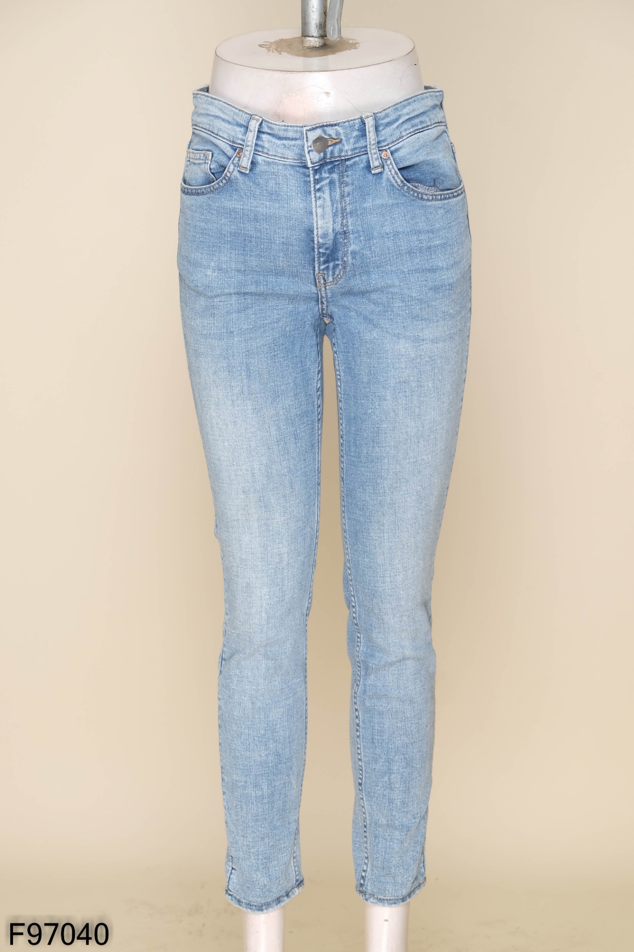 Quần jeans HM xanh