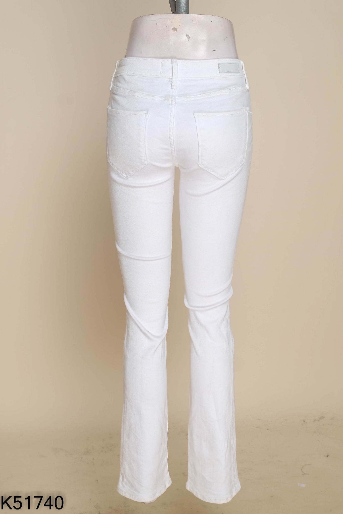 Quần jeans trắng trơn