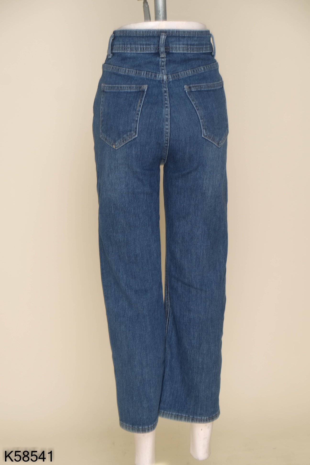 Quần jeans xanh đậm