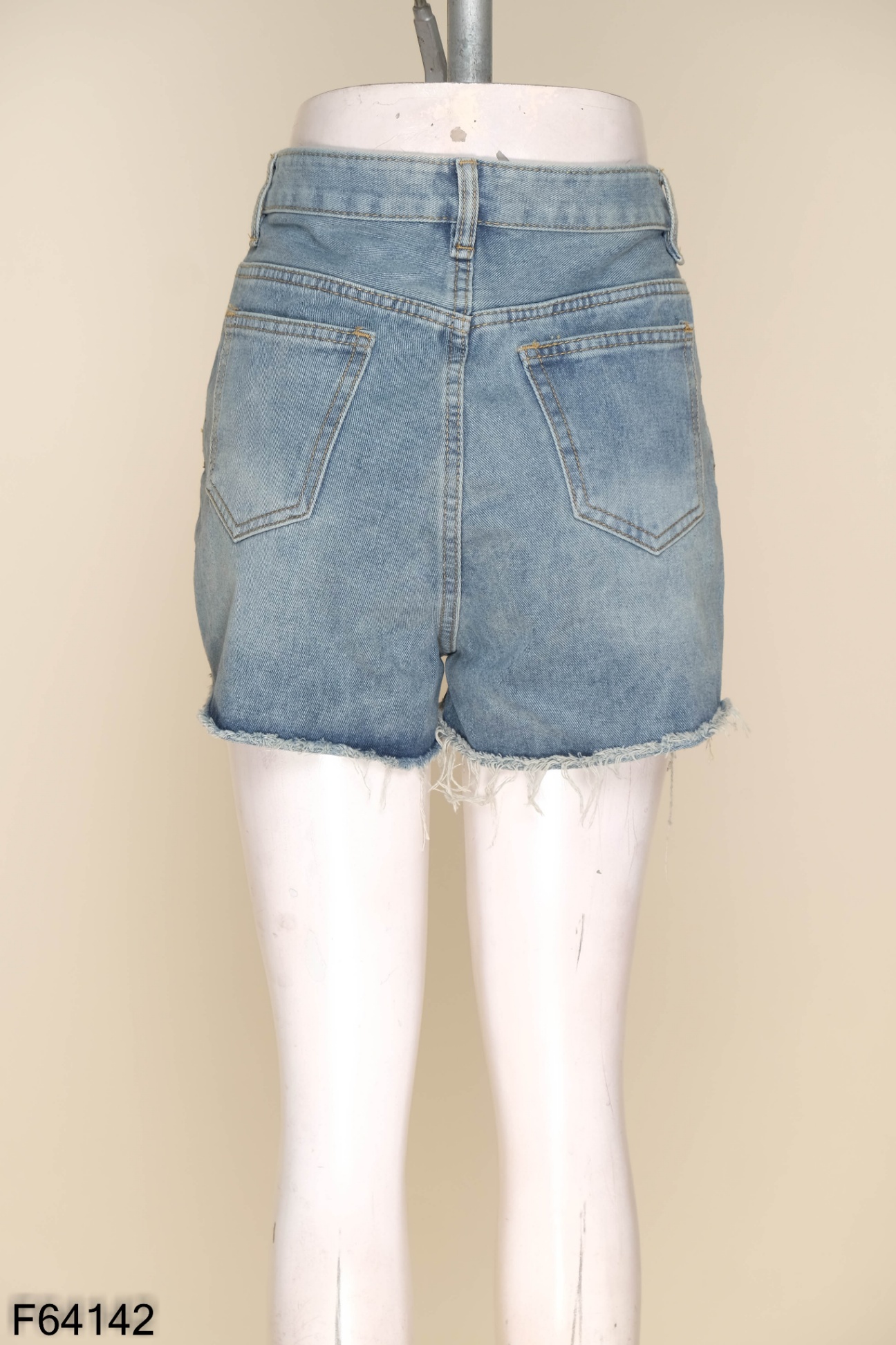 Quần short jeans xanh