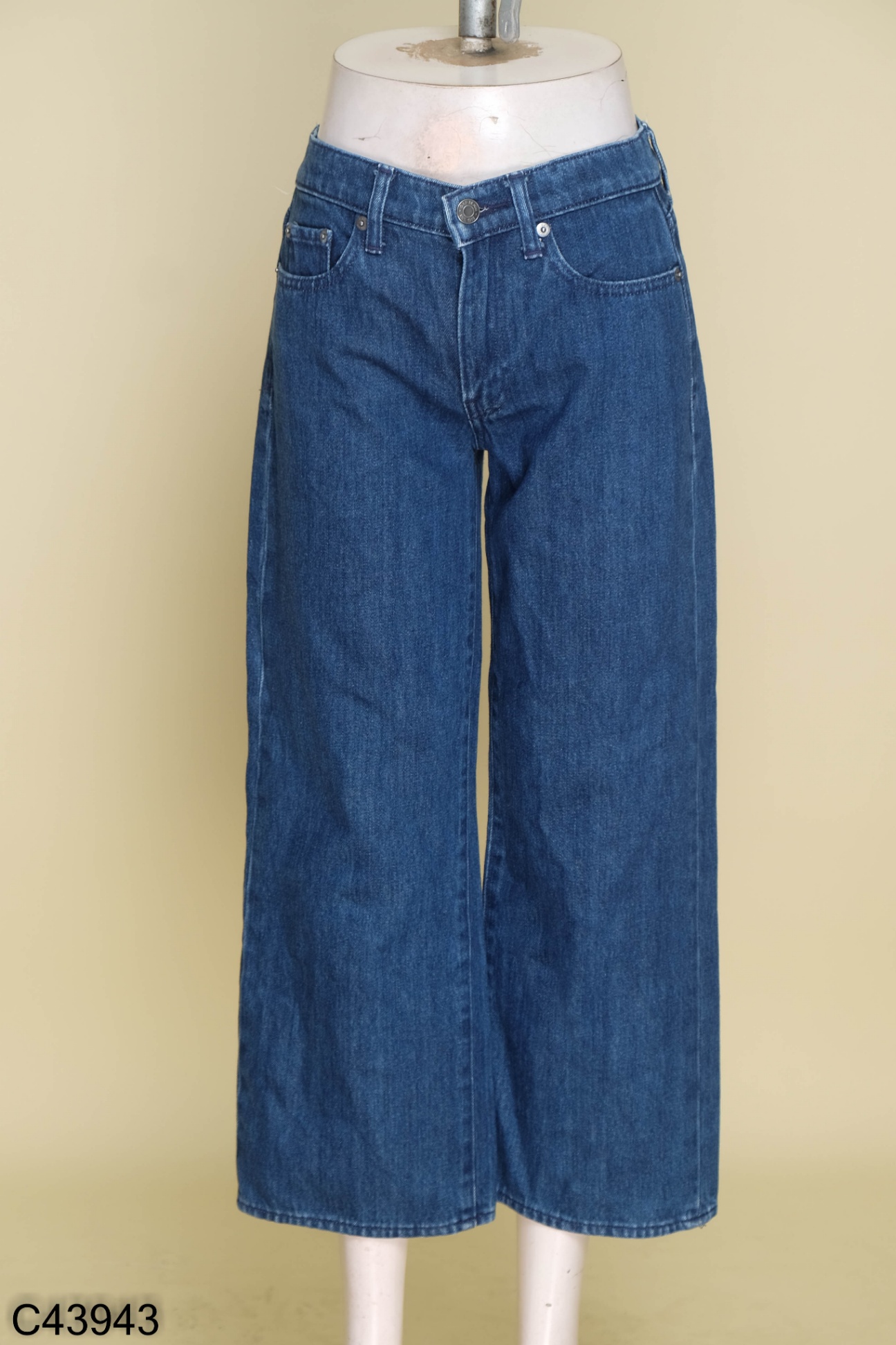 Quần jeans GAP xanh trơn