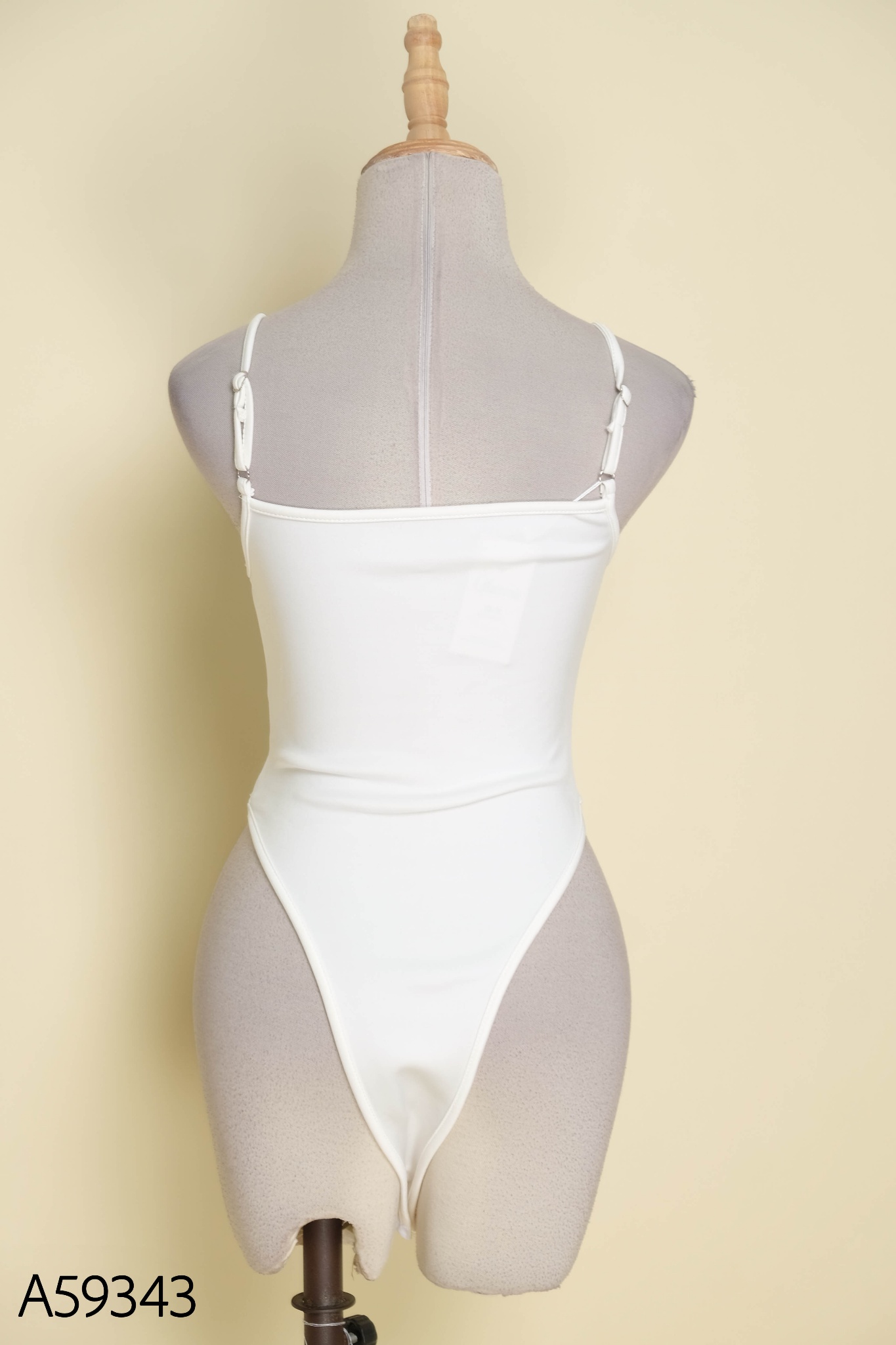 Bodysuit 2 dây xốp trắng