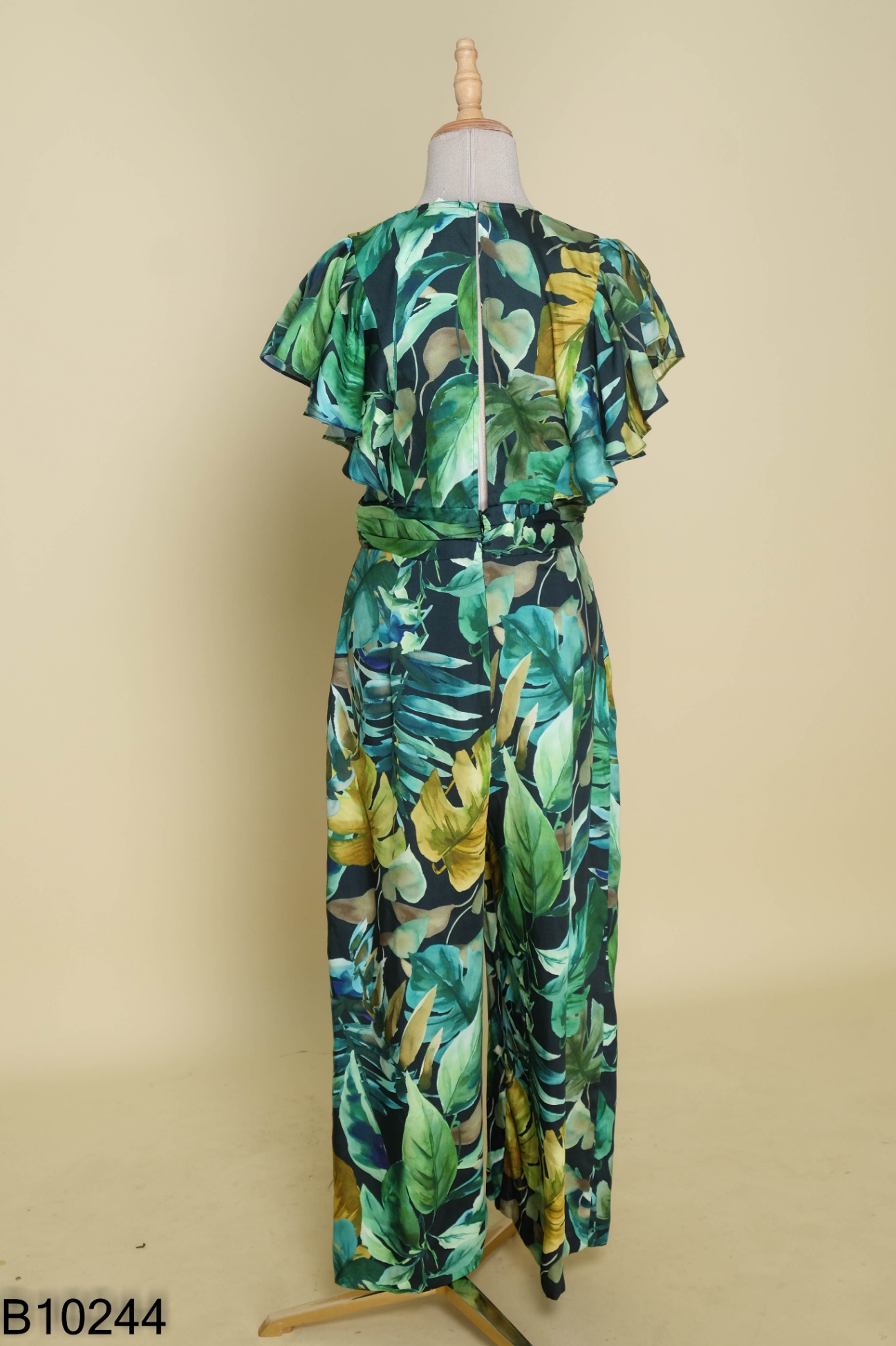 Jumpsuits xanh hoa ZARA phối bèo