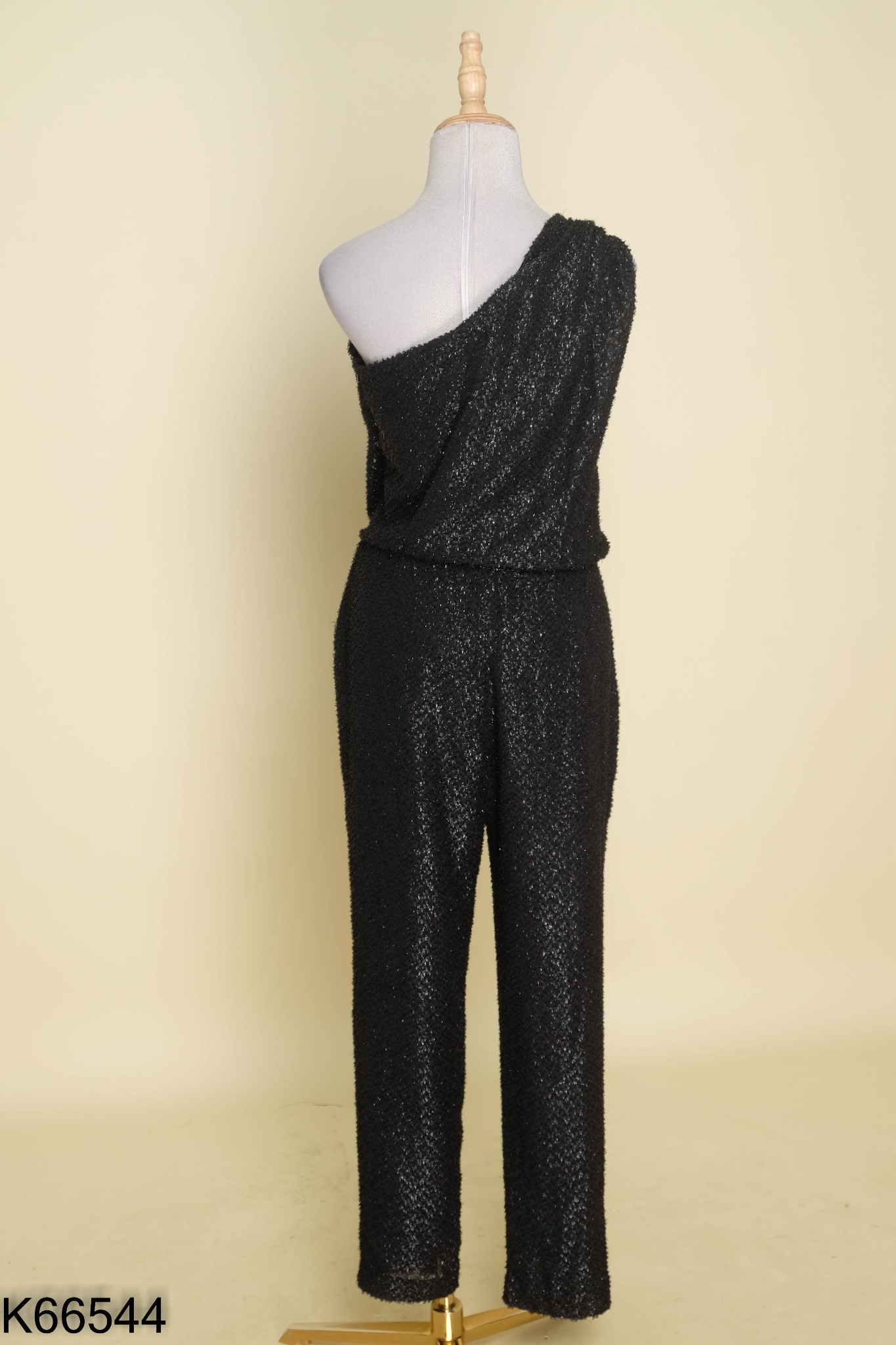 Jumpsuits HM đen lệch vai