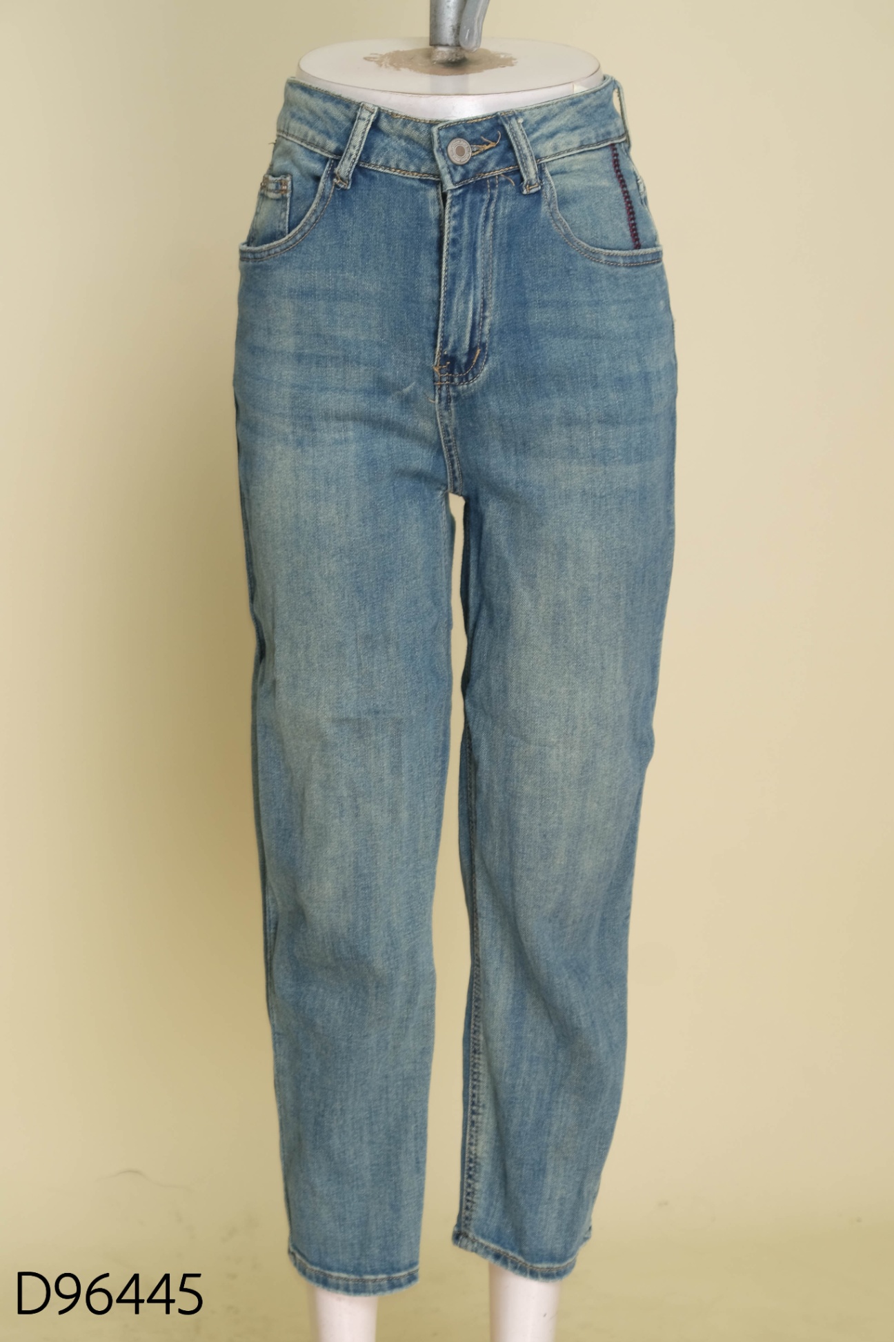 Quần jeans xanh vàng