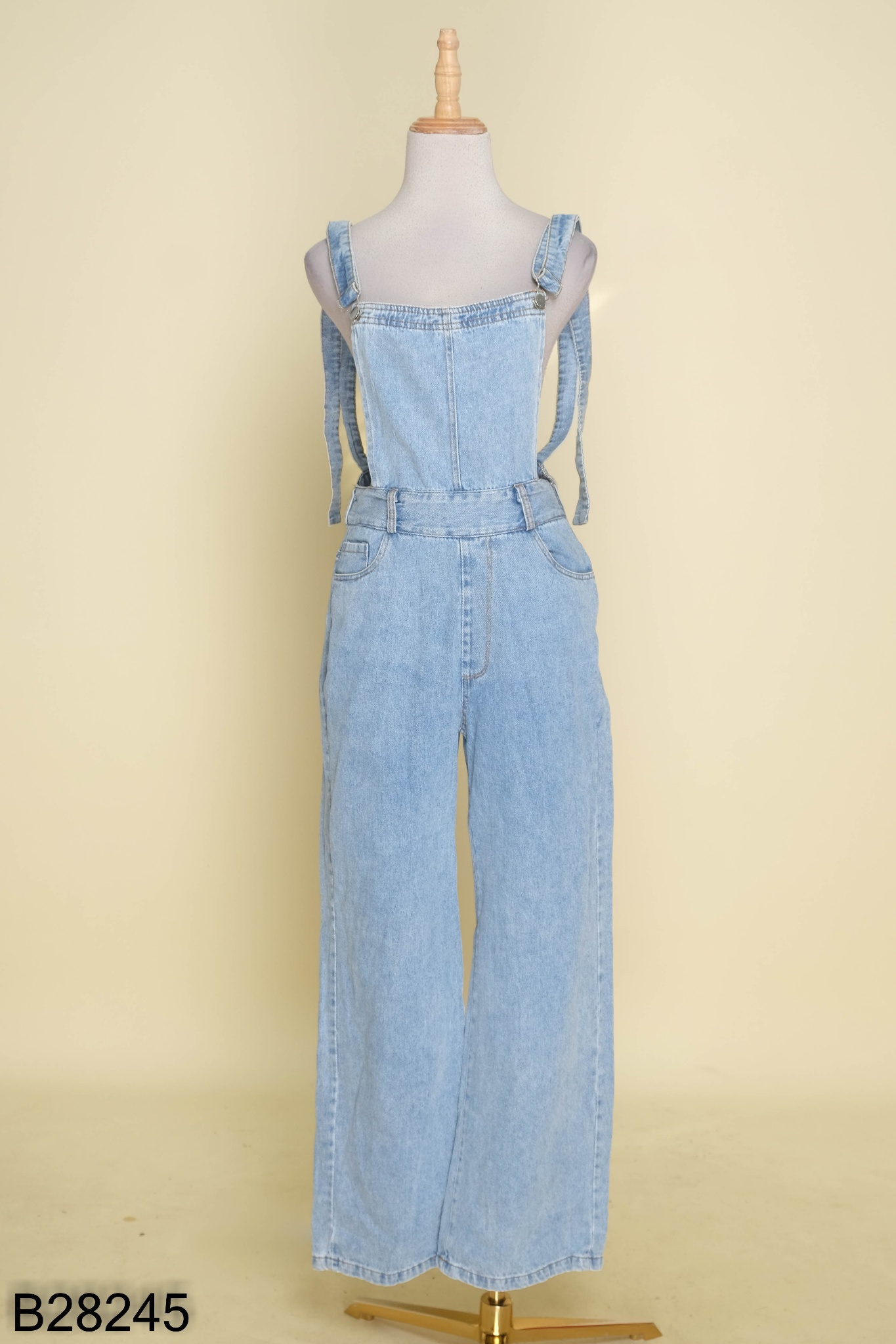 Yếm quần jeans xanh